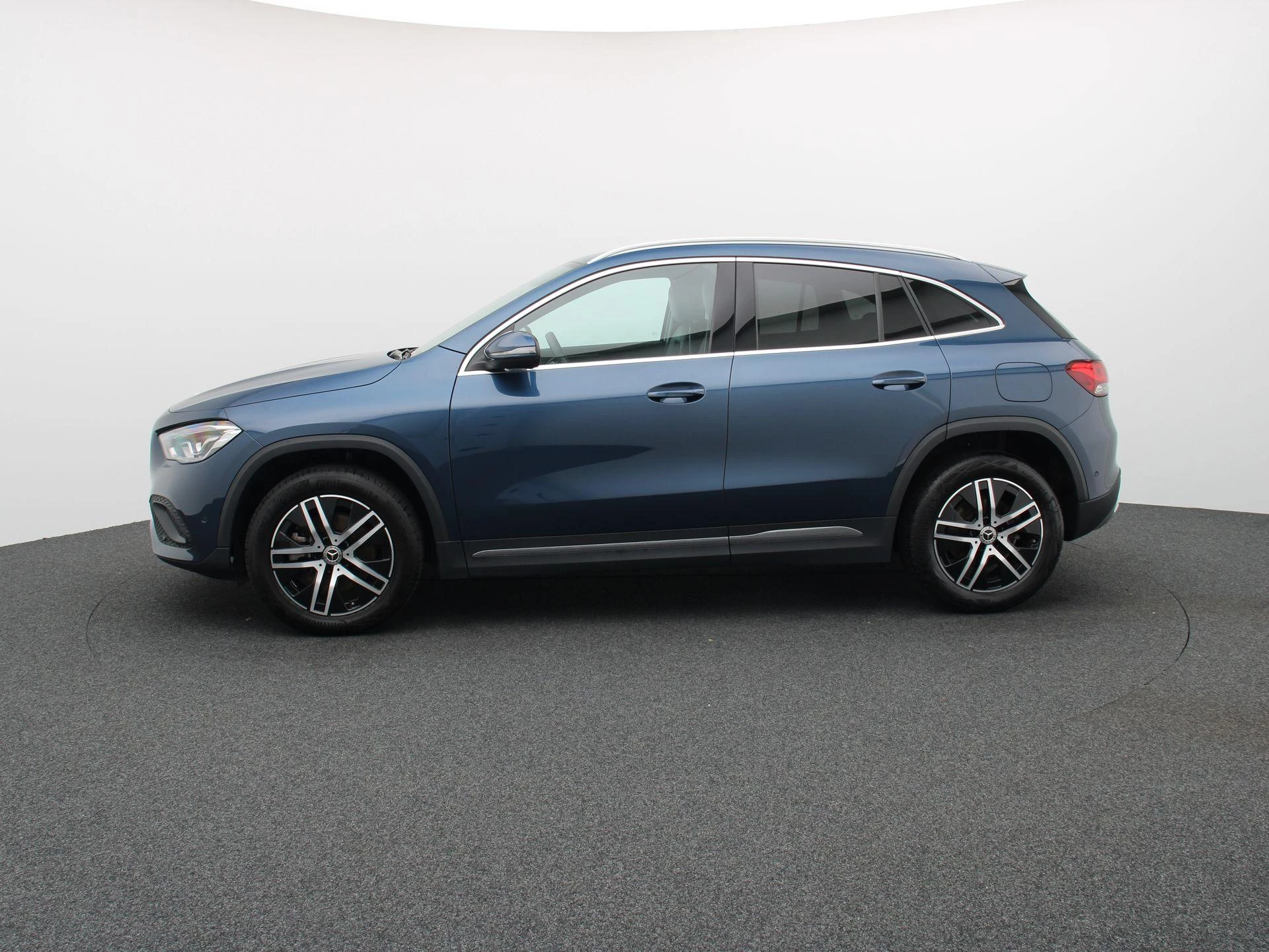 Mercedes-Benz GLA 250 e Luxury Line