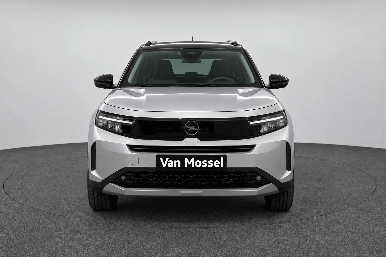 Opel-Frontera-image-1