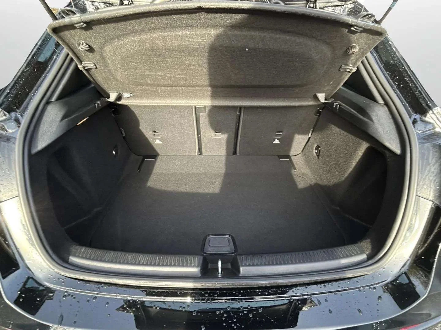 Mercedes-Benz-A-Klasse-image-20