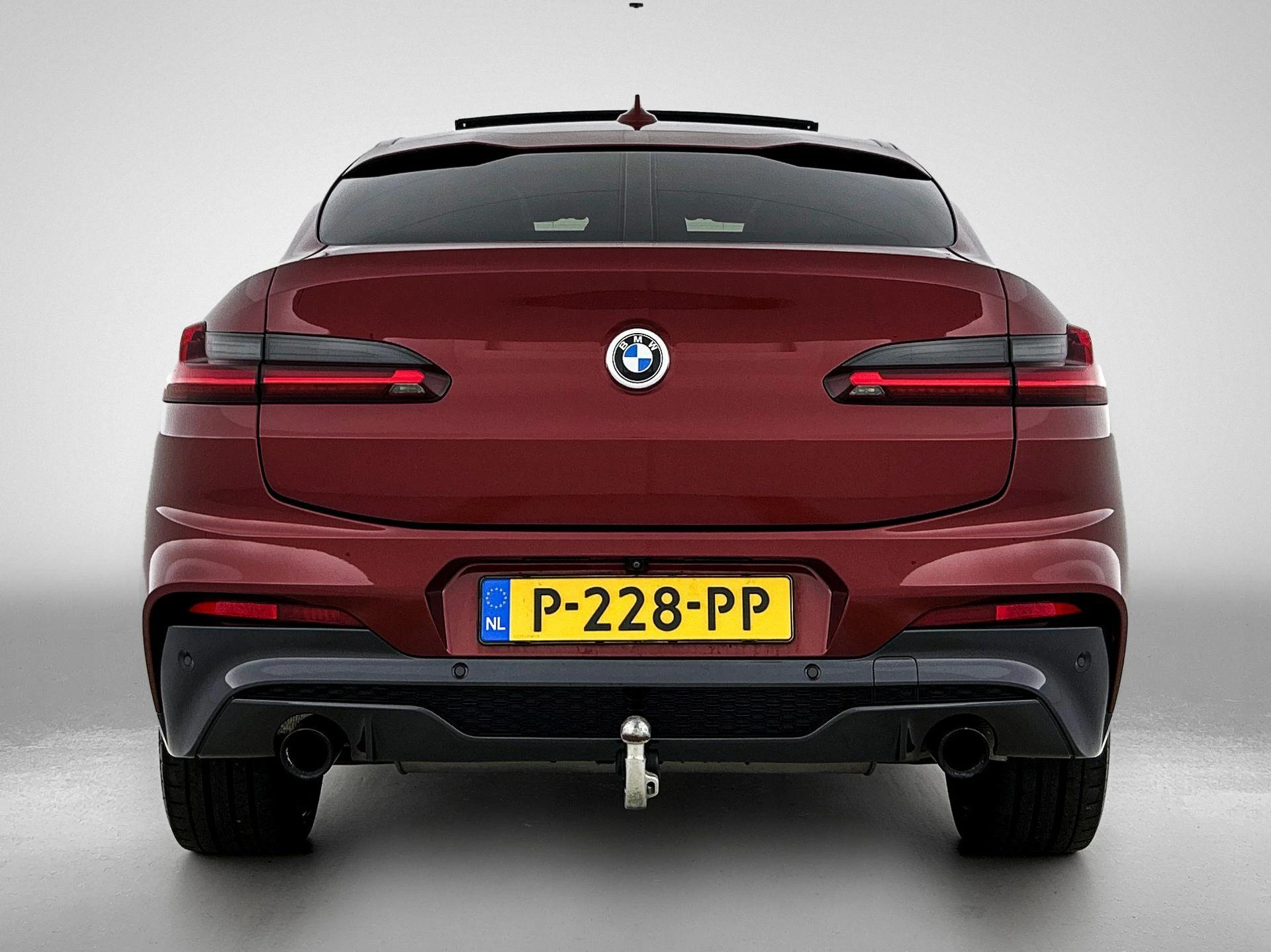 BMW X4 xDrive20i High Executive