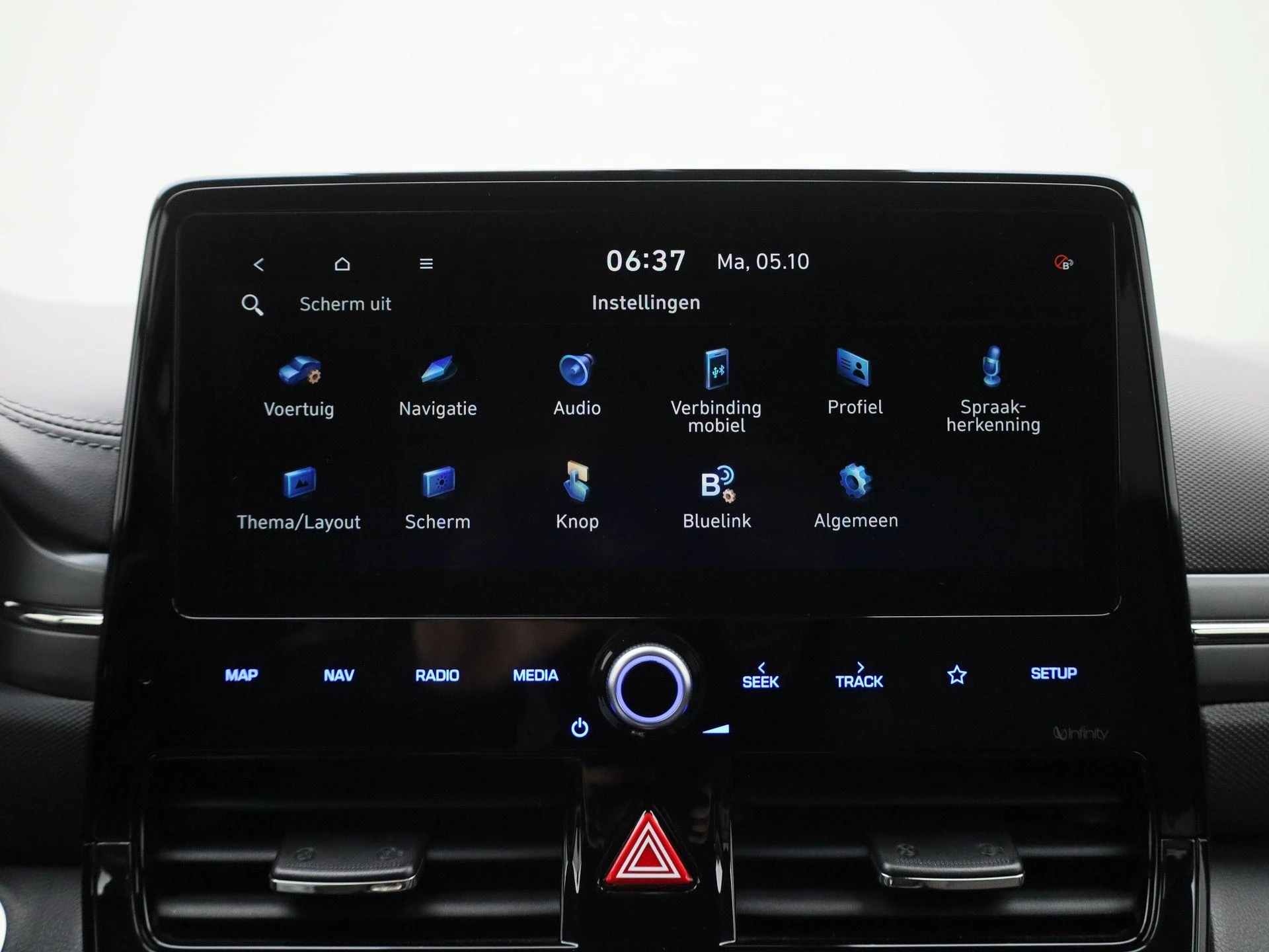Hyundai-IONIQ-image-22