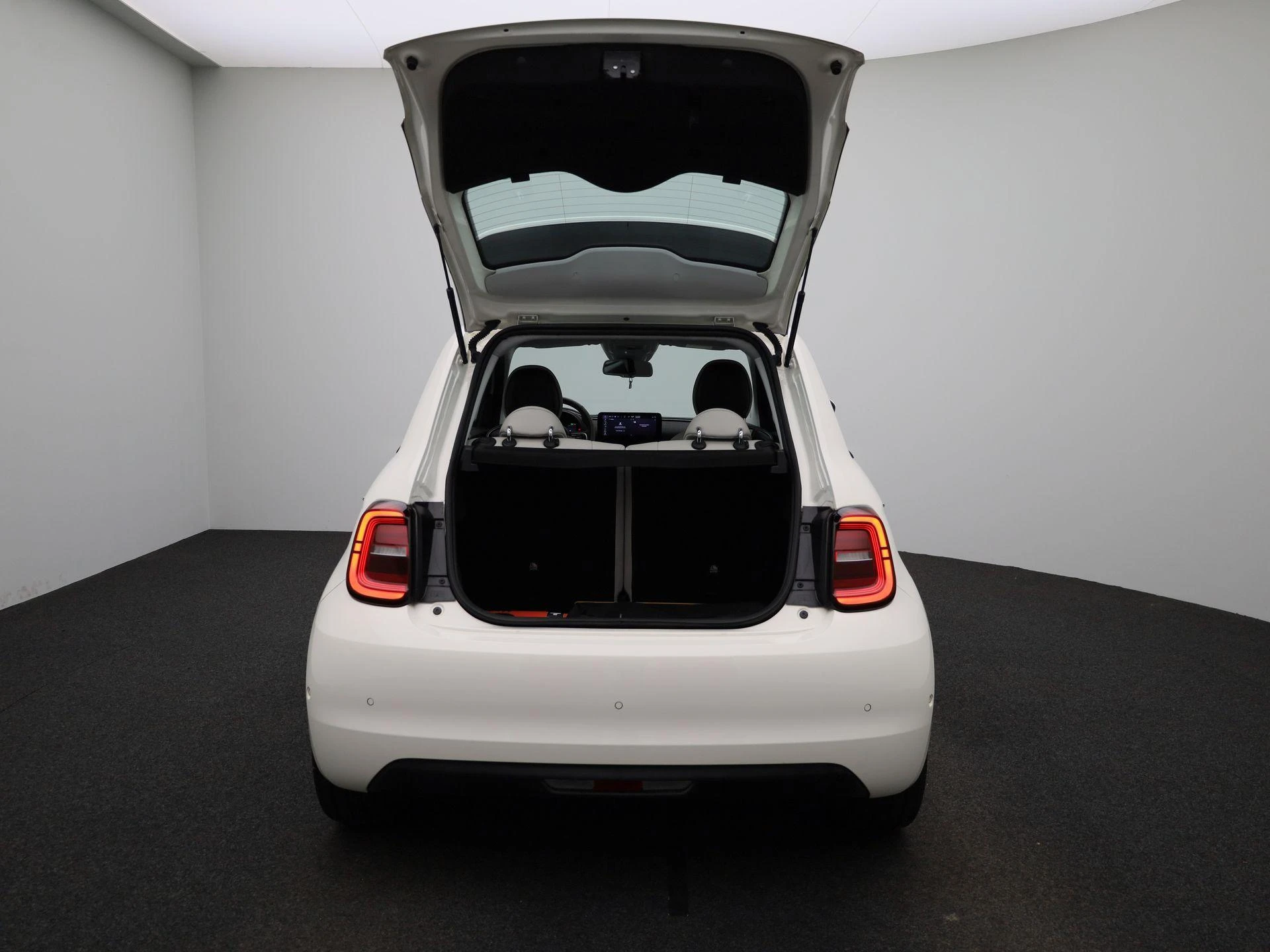 Fiat-500e-image-10