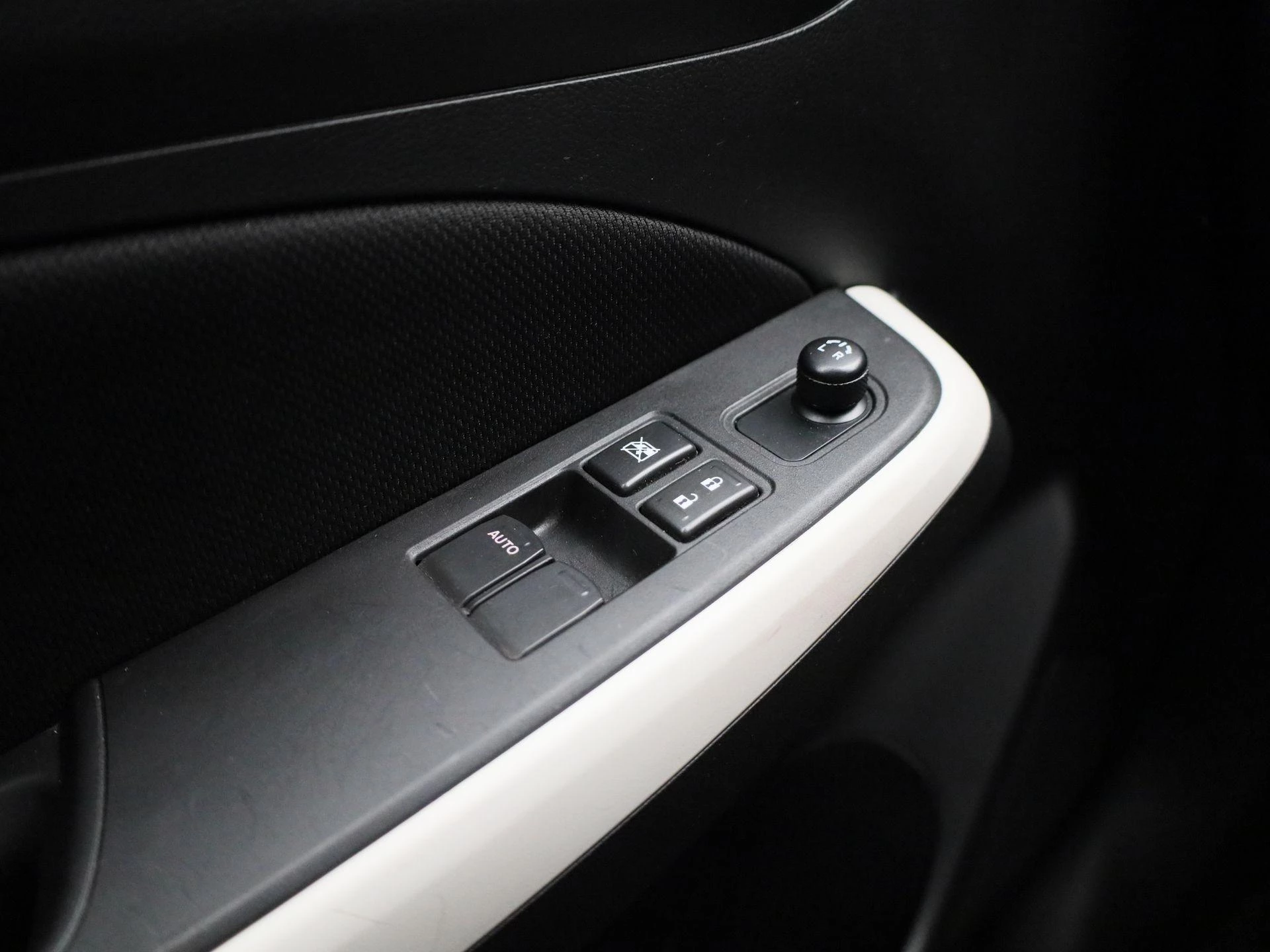 Suzuki-Swift-image-21