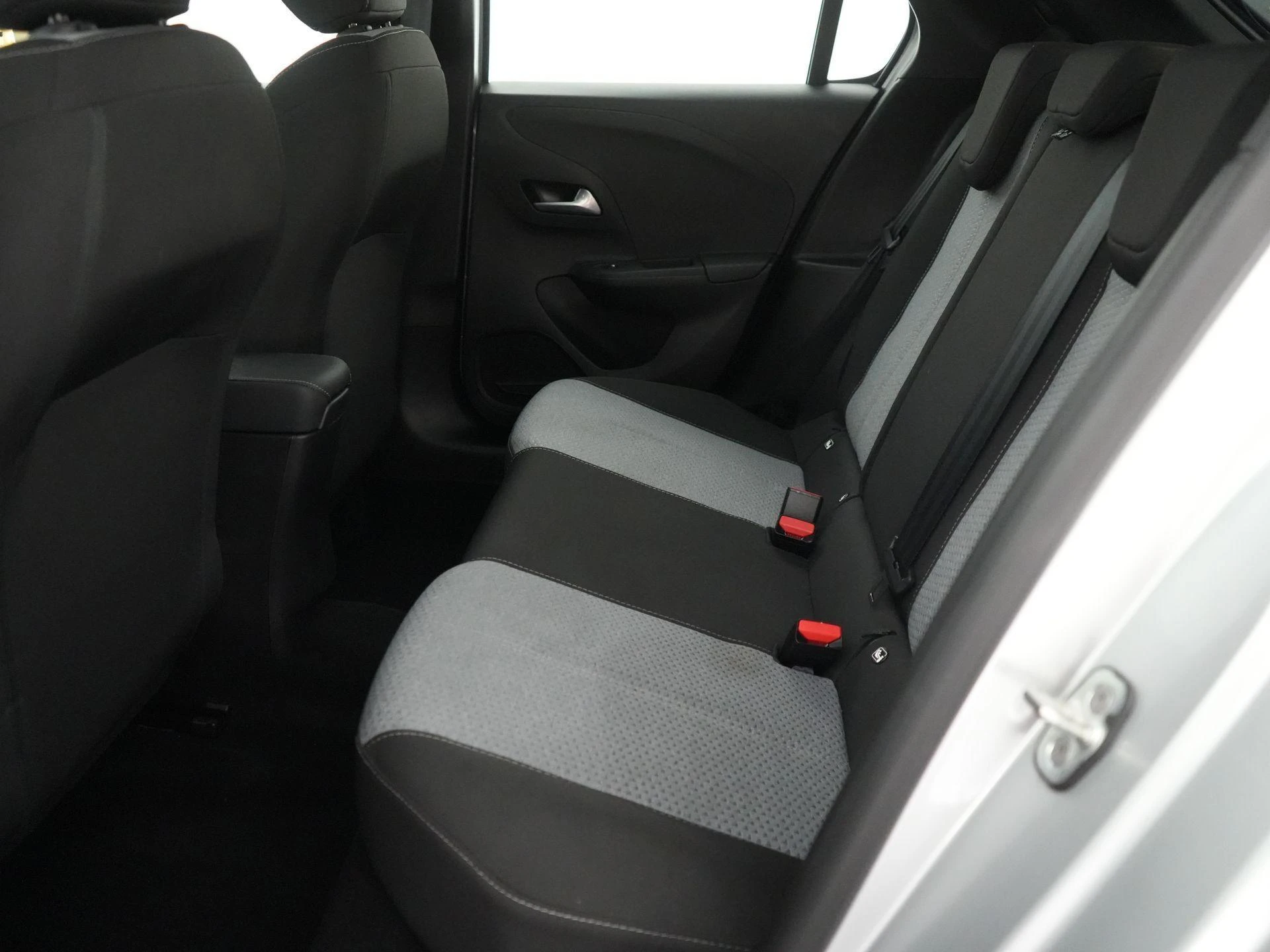 Opel-Corsa-image-10