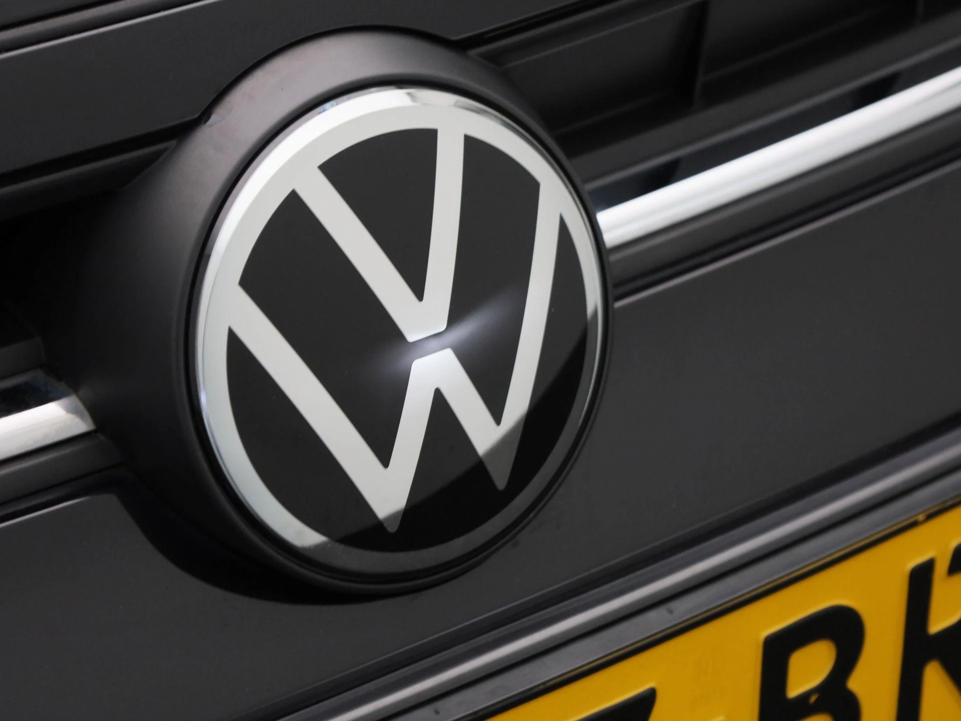 Volkswagen-Polo-image-29
