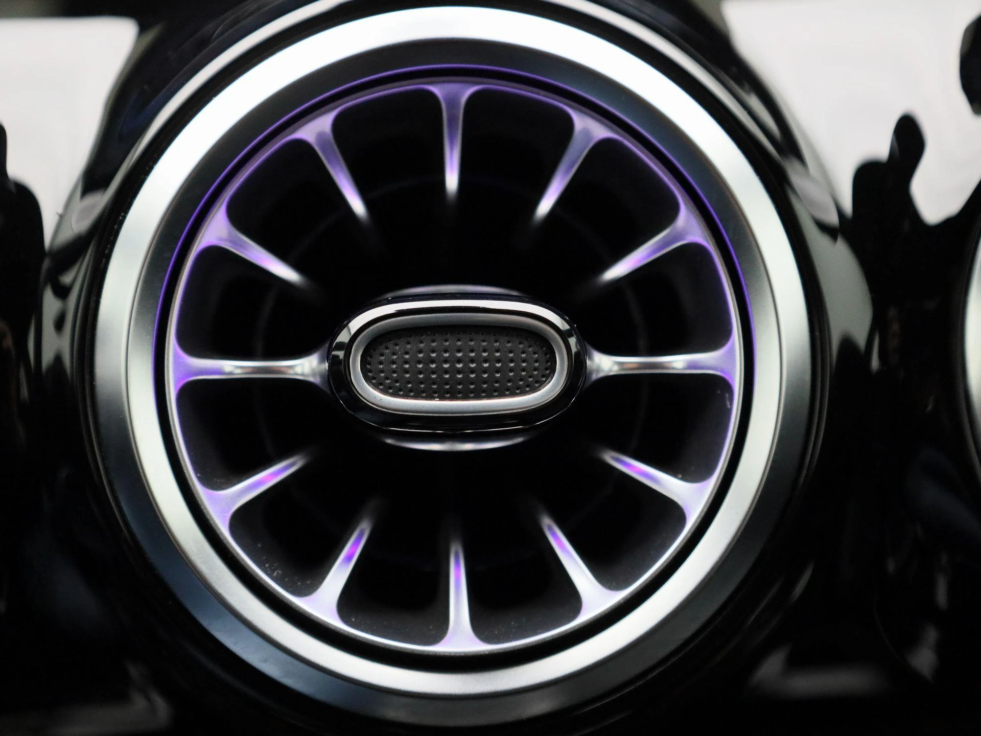 Mercedes-Benz-A-Klasse-image-27