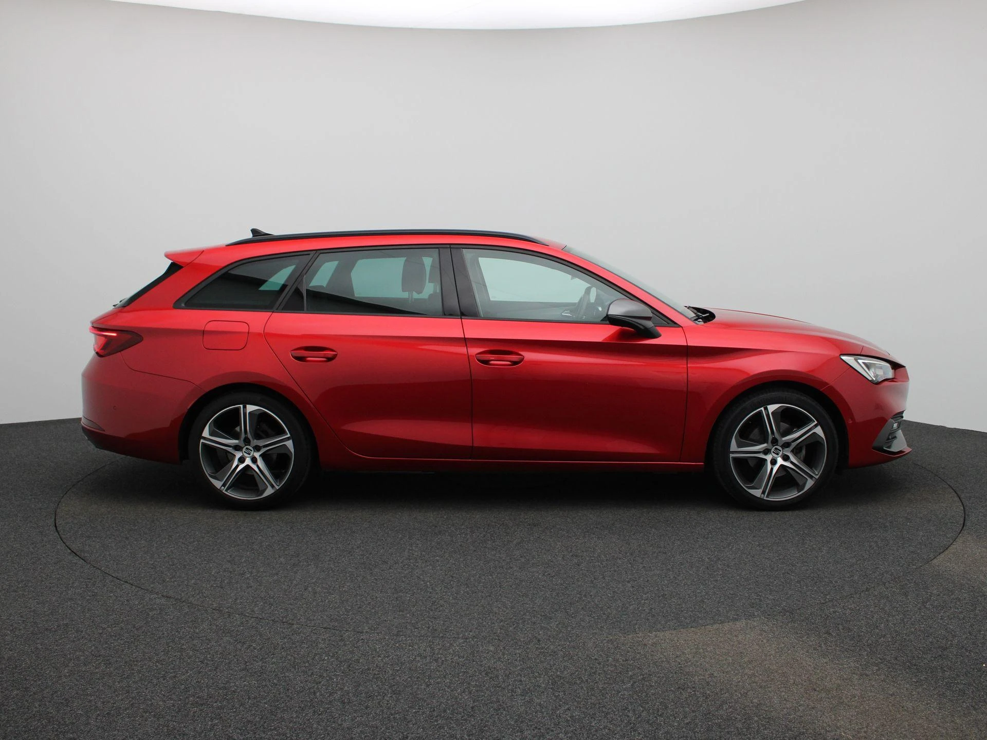 SEAT-Leon-image-5