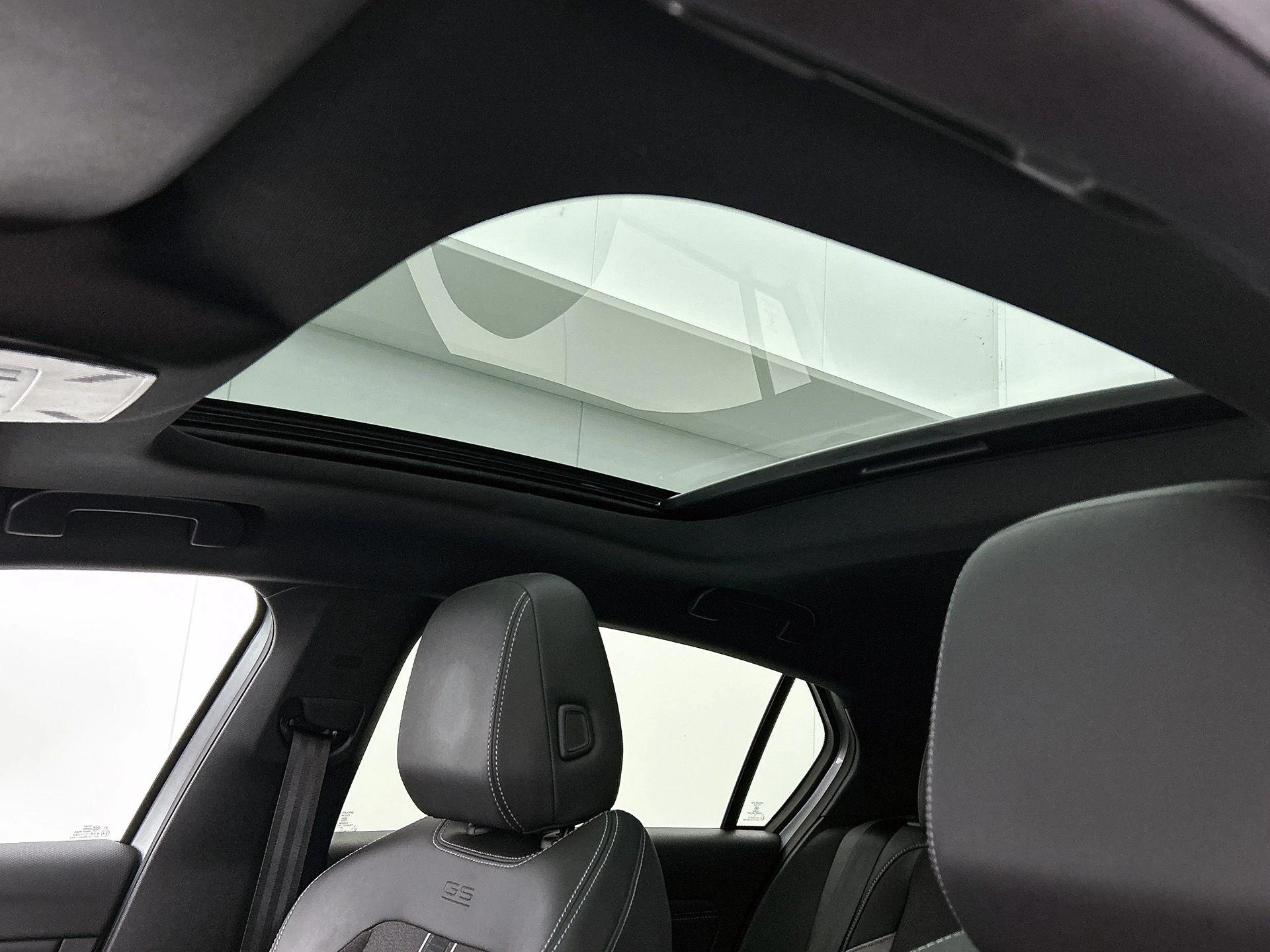 Opel-Astra-image-37