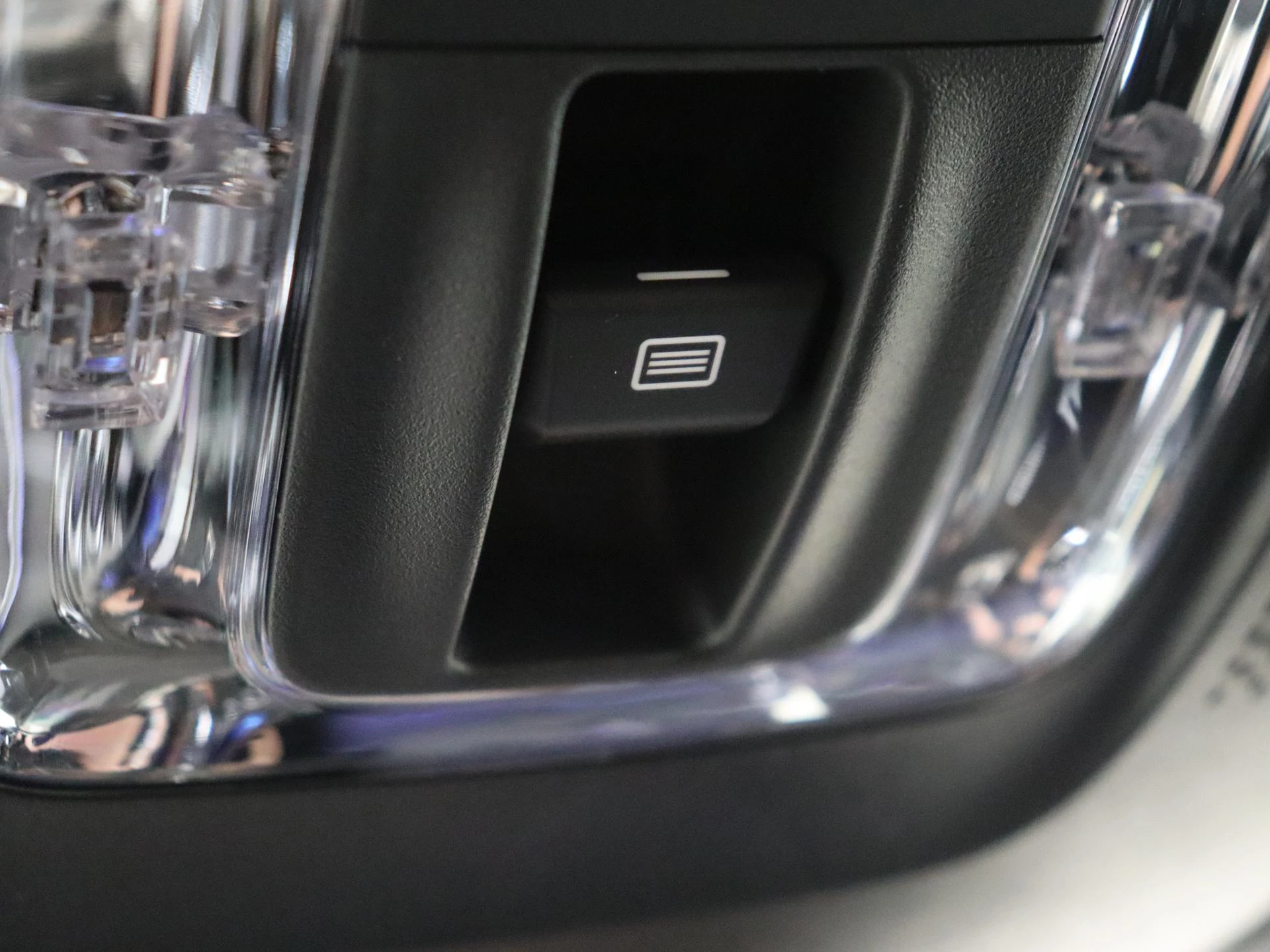 Mercedes-Benz-A-Klasse-image-23
