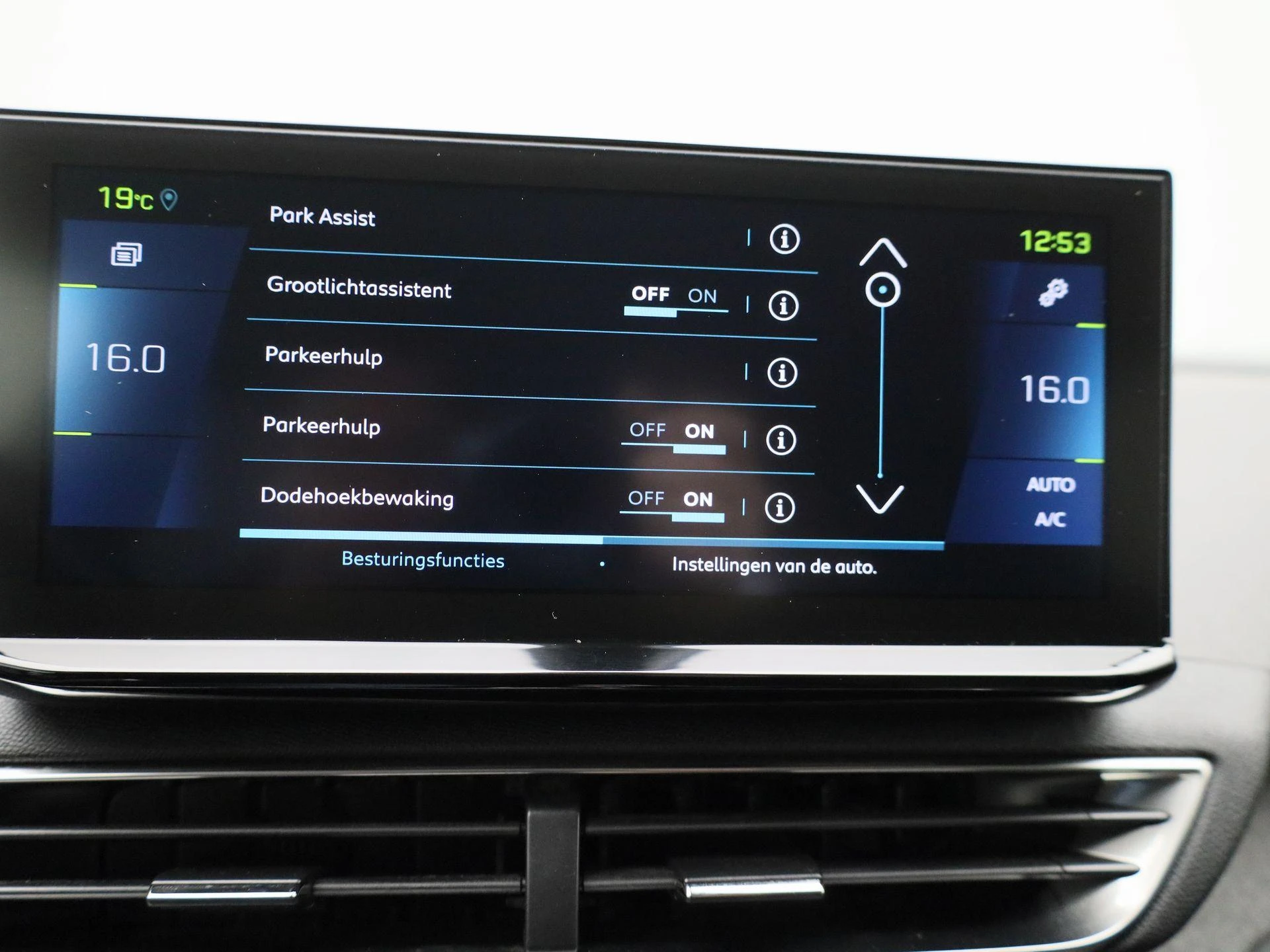 Peugeot-3008-image-25