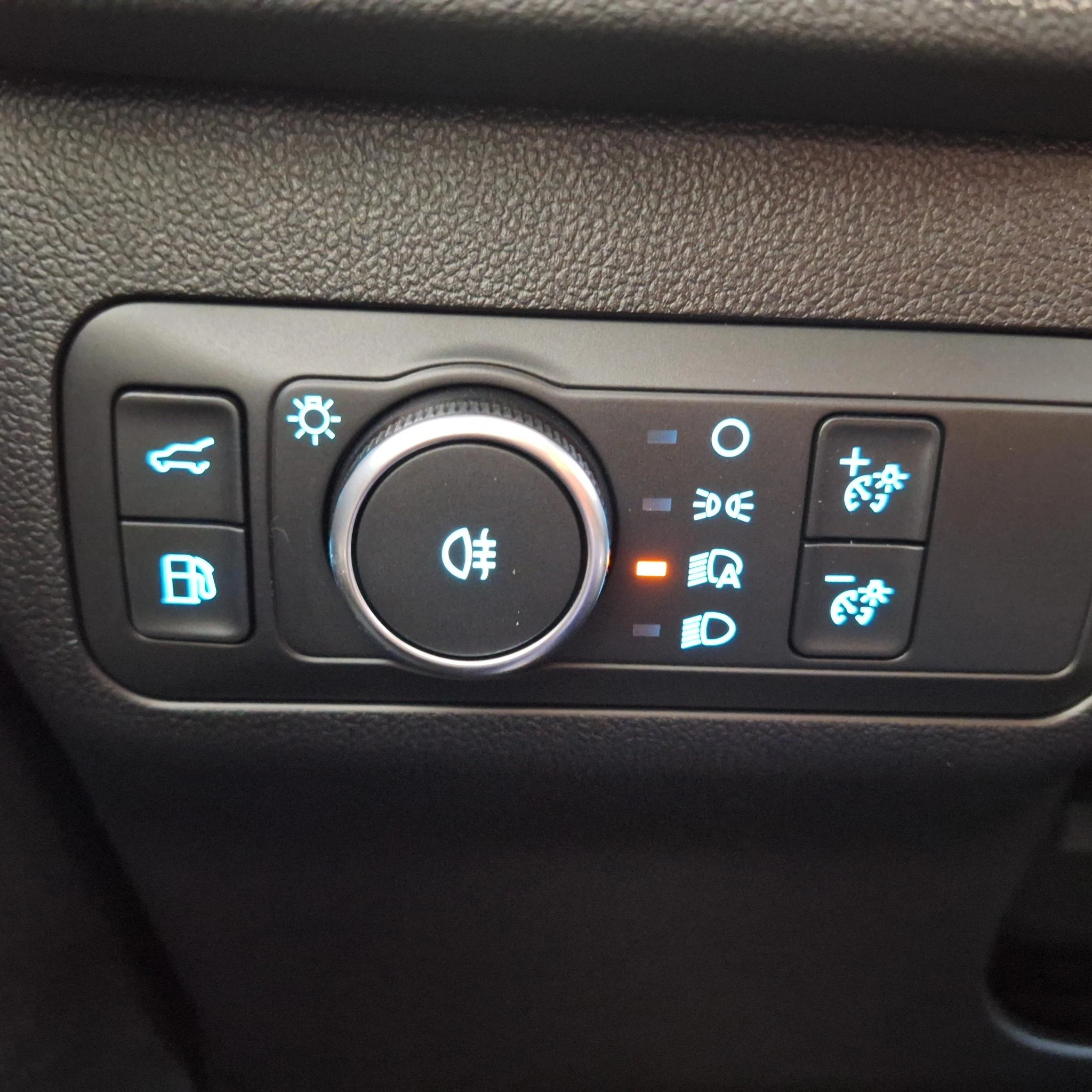 Ford-Kuga-image-32