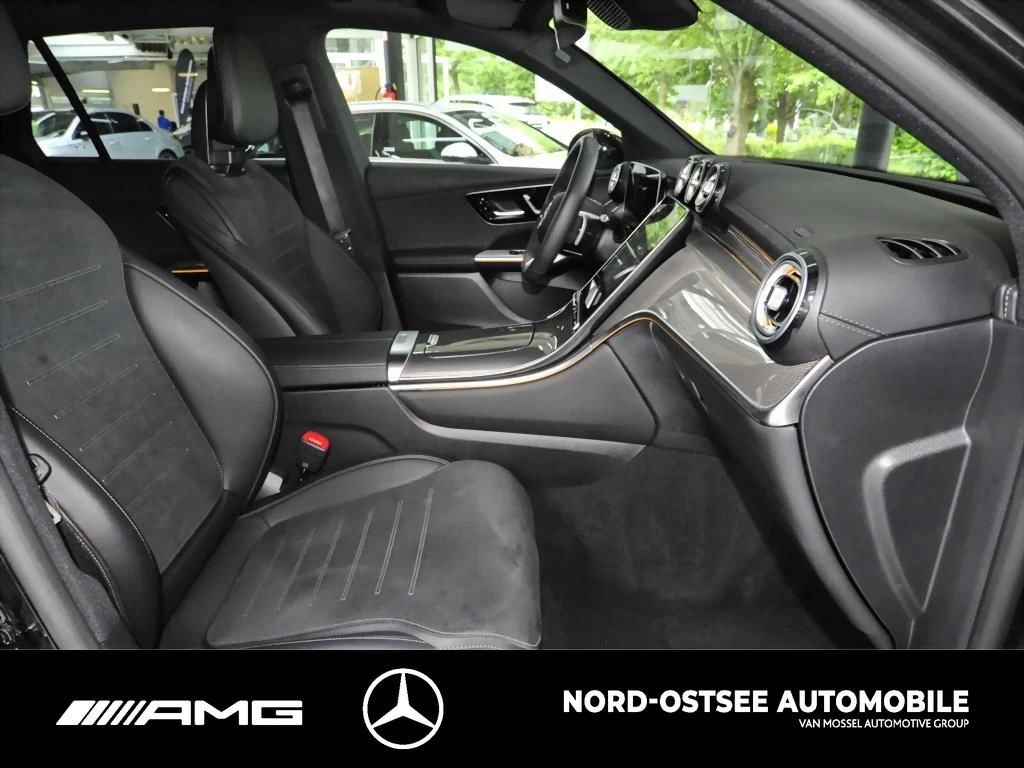 Mercedes-Benz GLC 300 d AMG 4M AHK DISTRONIC MBUX SHZ KEYLESS AMG LineX254 GLC 300 d AMG 4M AHK DISTRONIC MBUX SHZ KEYLESS AMG Line