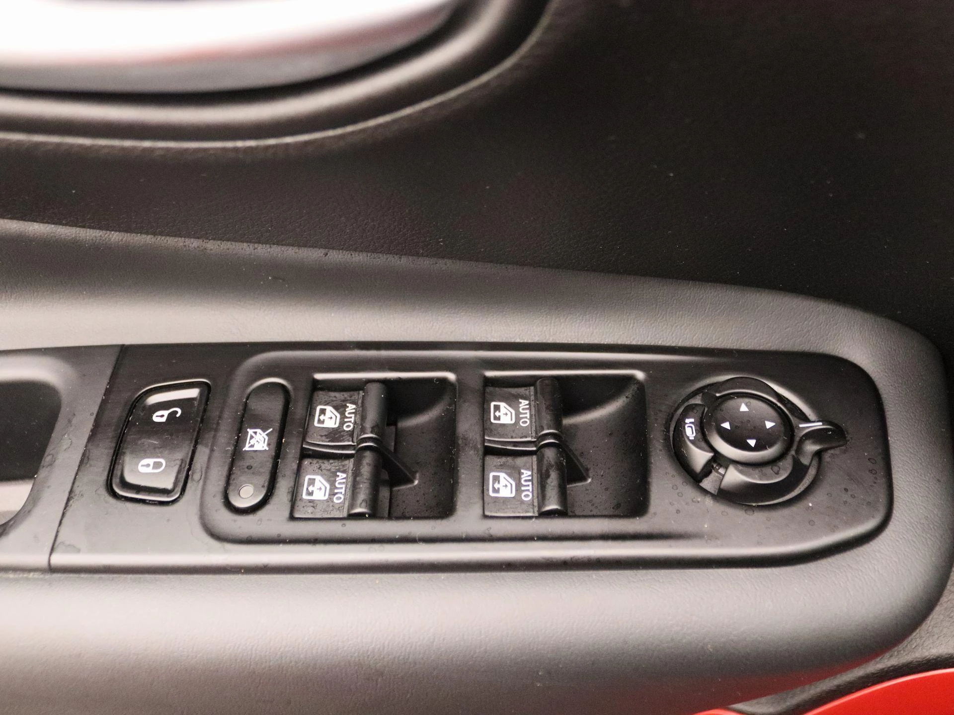 Jeep-Renegade-image-20