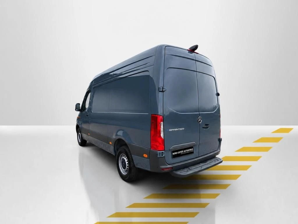 Mercedes-Benz-Sprinter 314-image-12