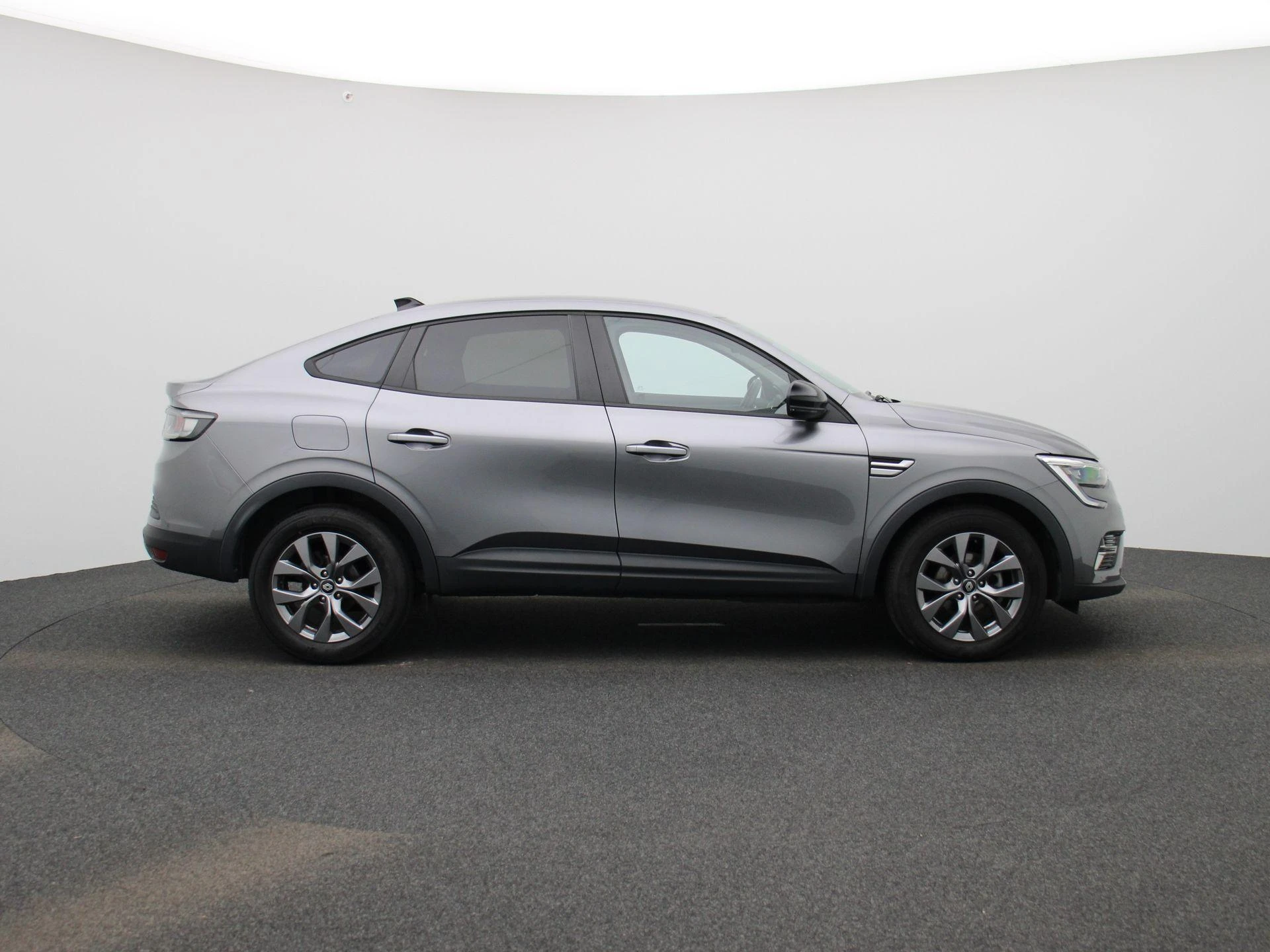 Renault-Arkana-image-5