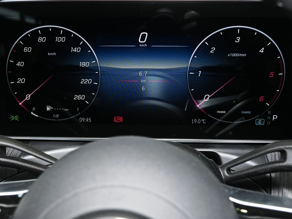 Mercedes-Benz-C-Klasse 200 d-image-8