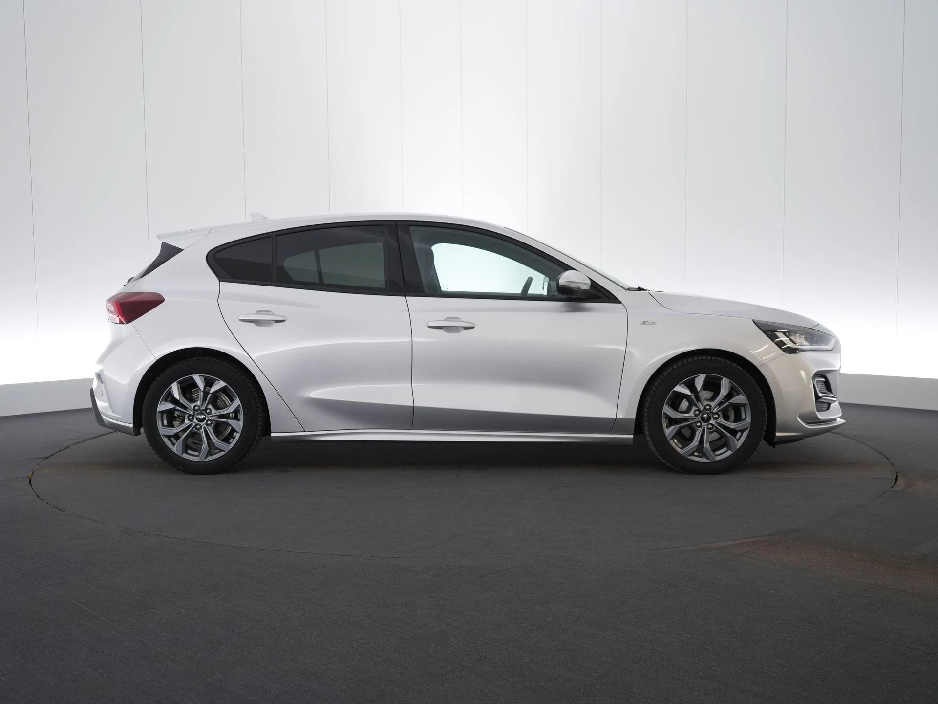 Ford-Focus-image-5