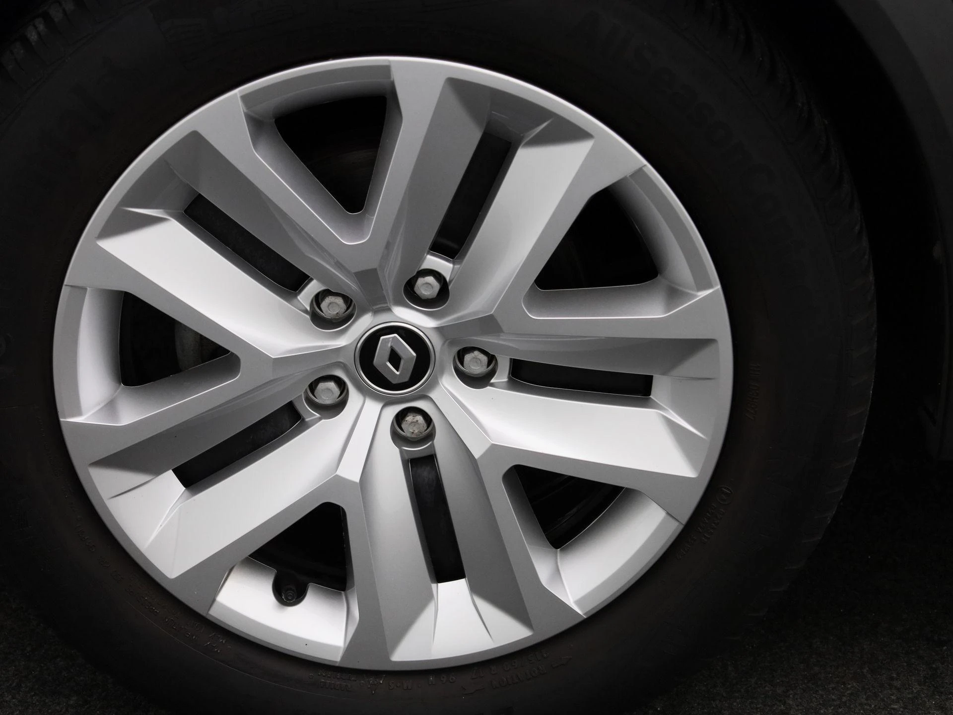 Renault-Captur-image-11