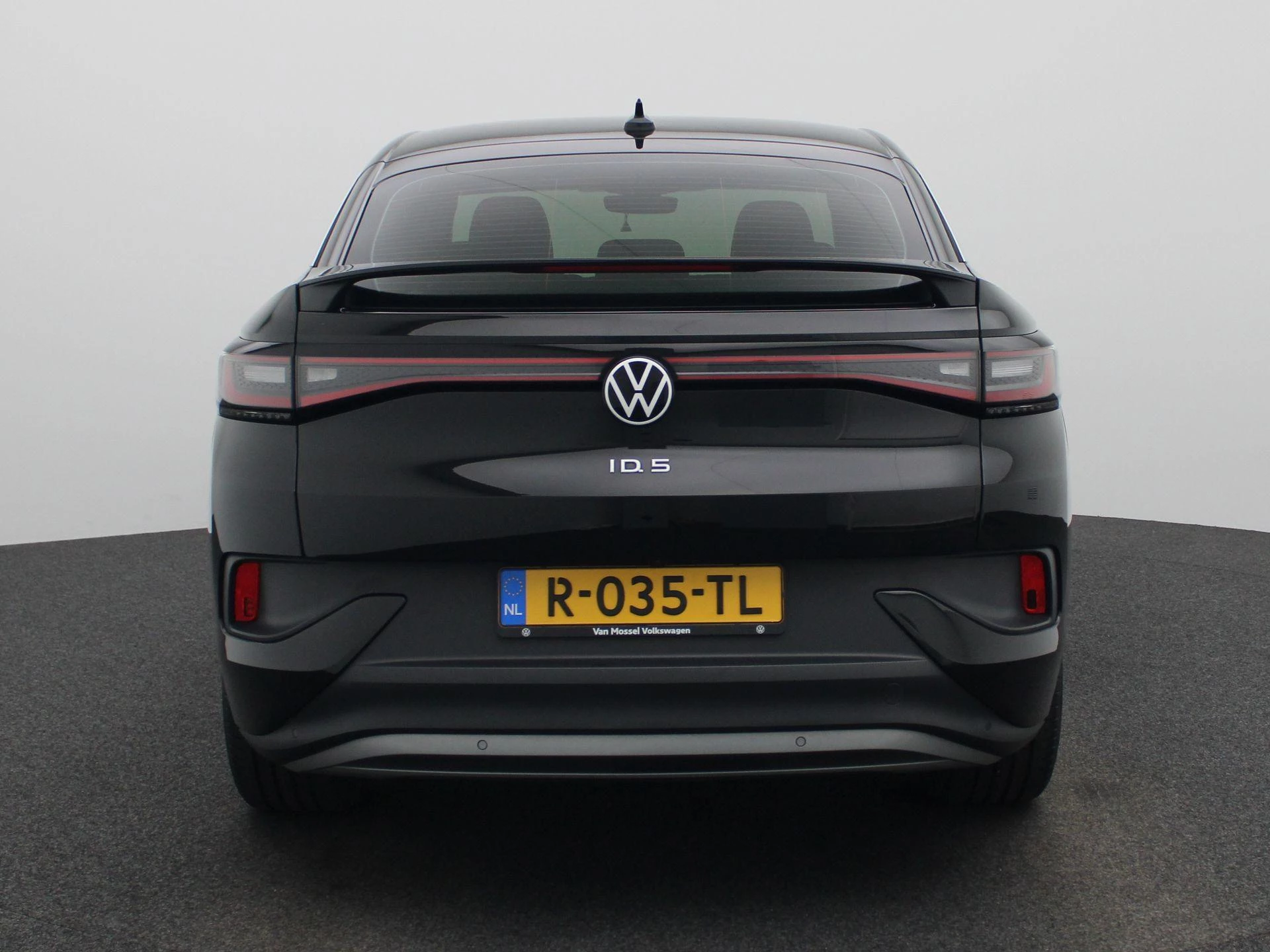 Volkswagen ID.5 Pro 77 kWh