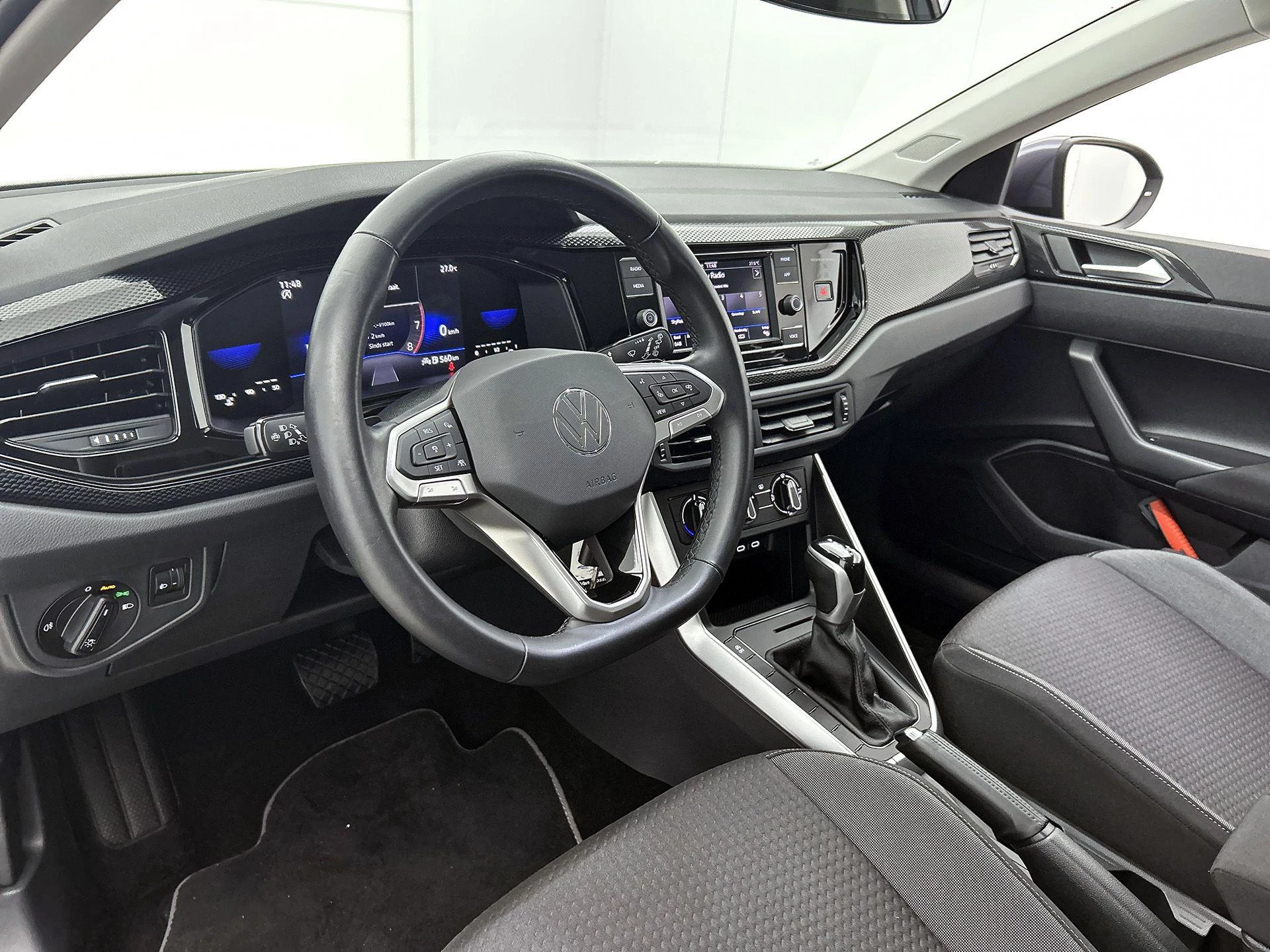 Volkswagen-Taigo-image-15