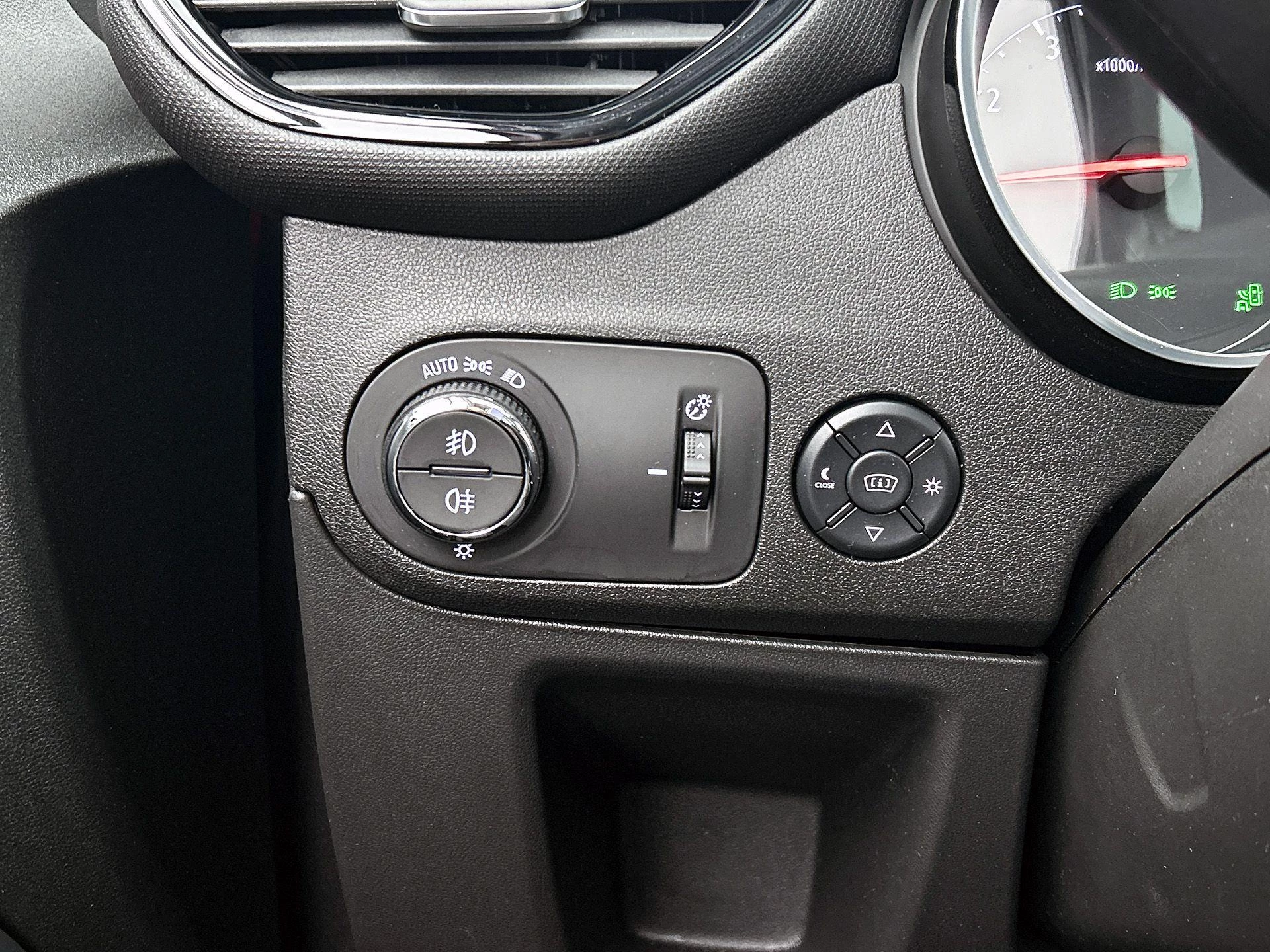Opel-Crossland-image-11