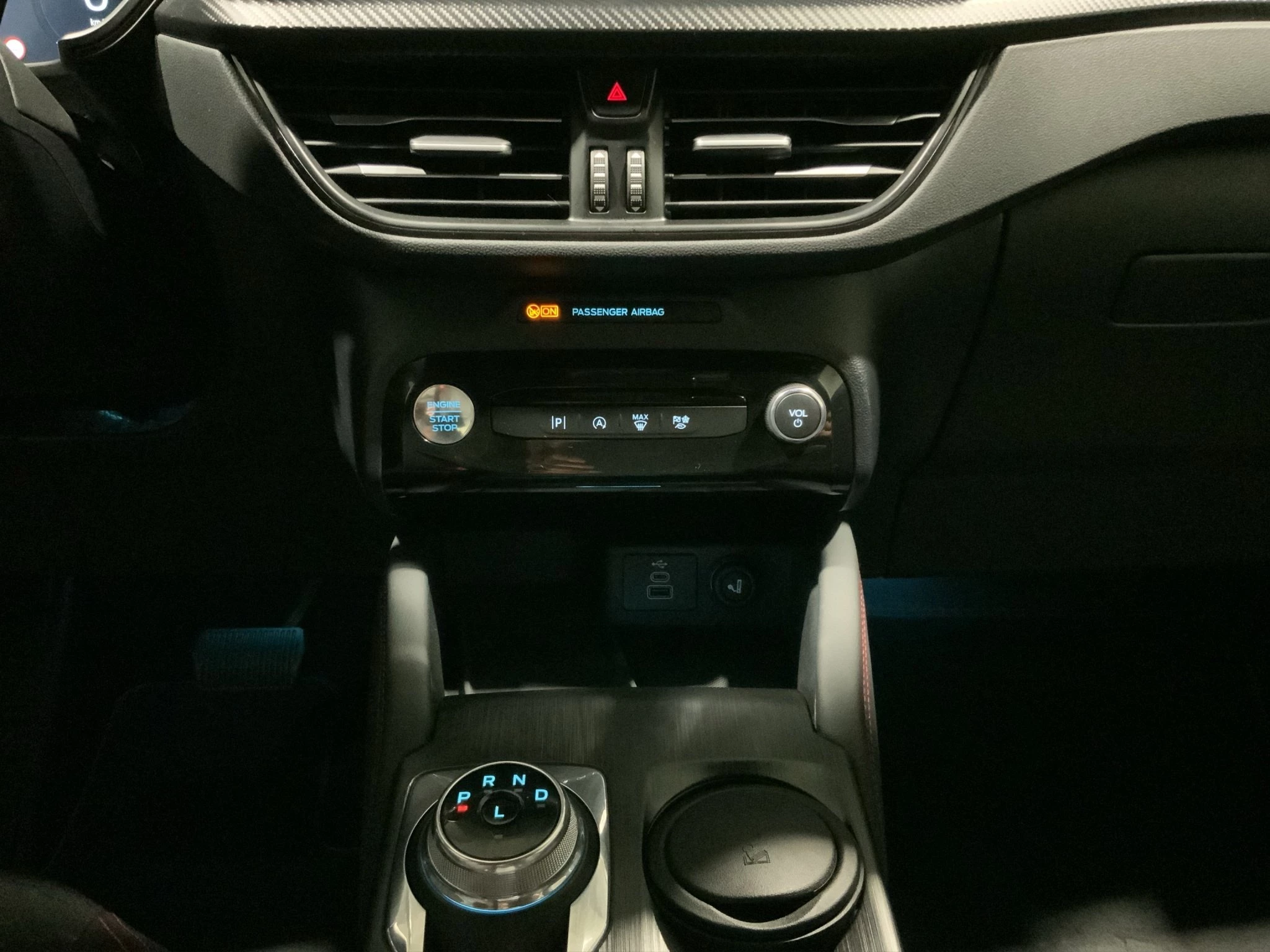 Ford Kuga ST-Line Aut.*KAM*LED-MATRIX*NAVI*GRA*WINTER-PKT.