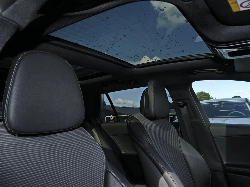 Mercedes-Benz-C-Klasse 220 d-image-15