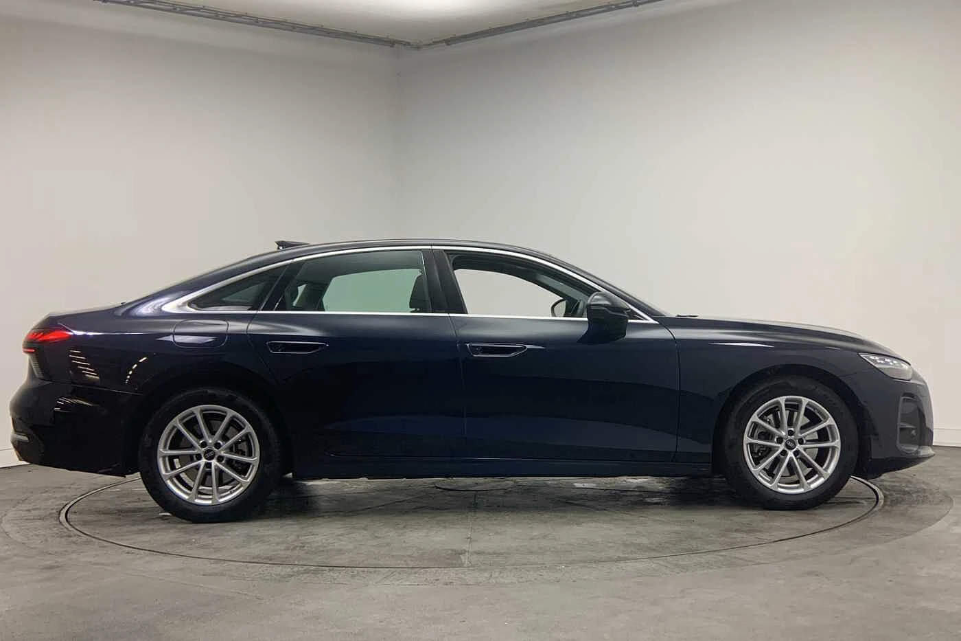 Audi-A6-image-3
