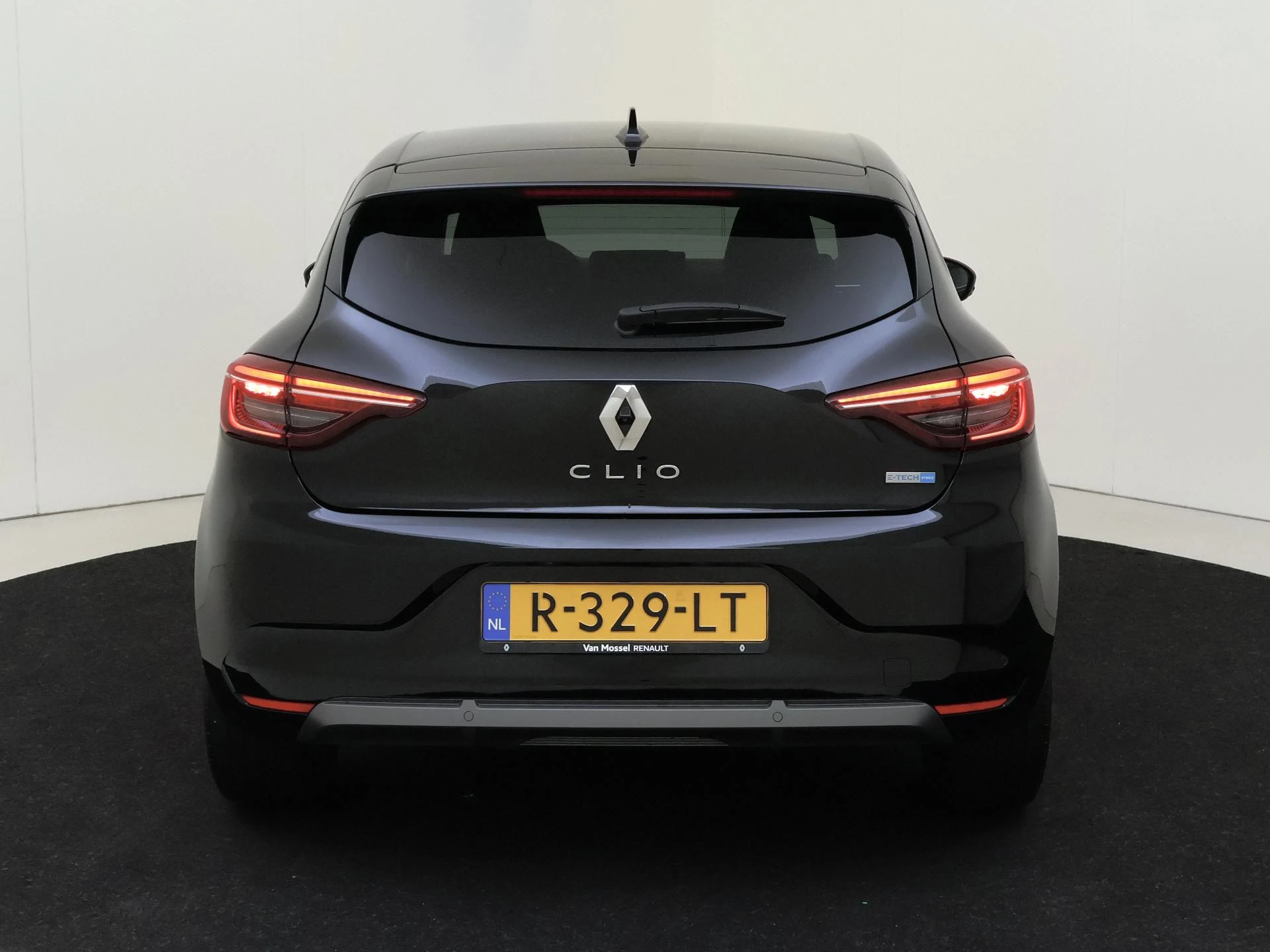 Renault-Clio-image-6