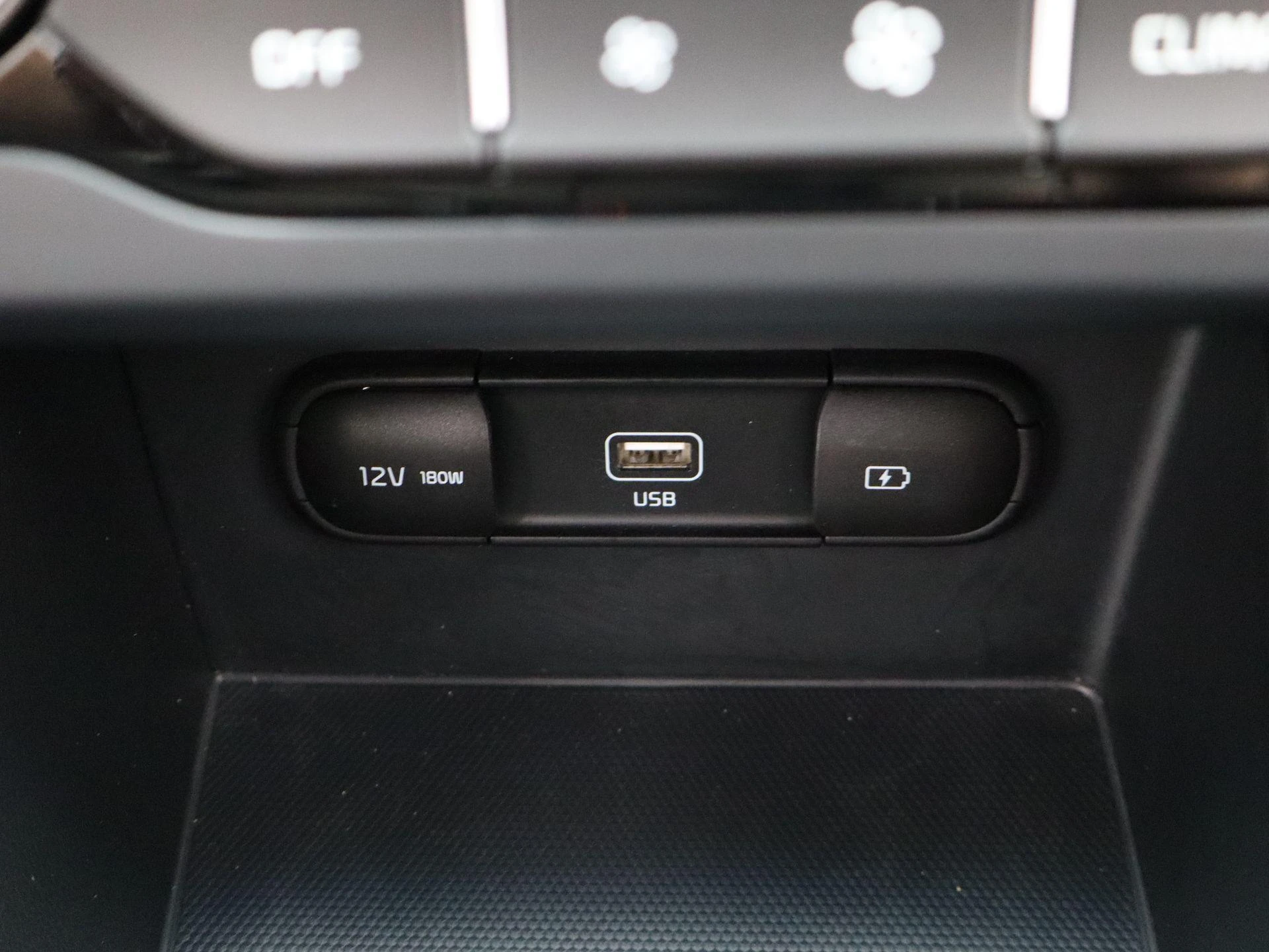 Kia-Niro-image-21
