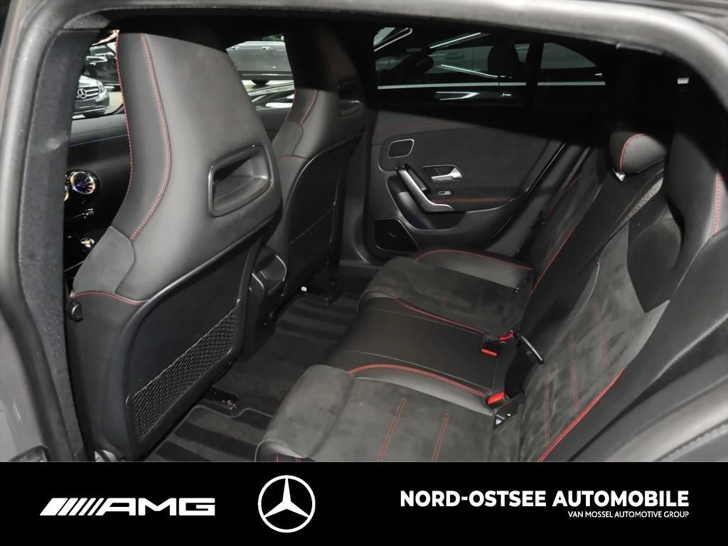 Mercedes-Benz CLA 200 SB AMG LINE NIGHT LED BURMESTER PDC AMG LineX118 CLA 200 SB AMG LINE NIGHT LED BURMESTER PDC AMG Line