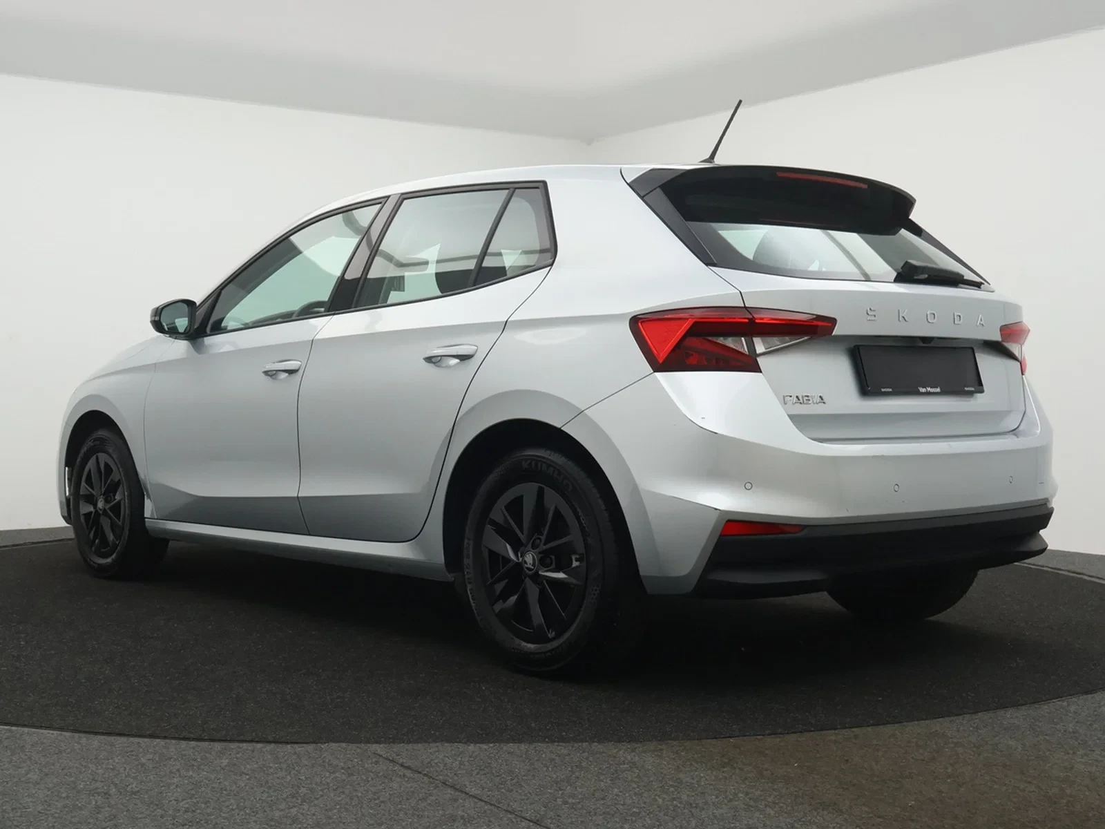 Škoda Fabia Fabia 1.0i Selection *APP CONNECT*PDC*ZETELVERWARMING*DIGITAL DASHBOARD*...