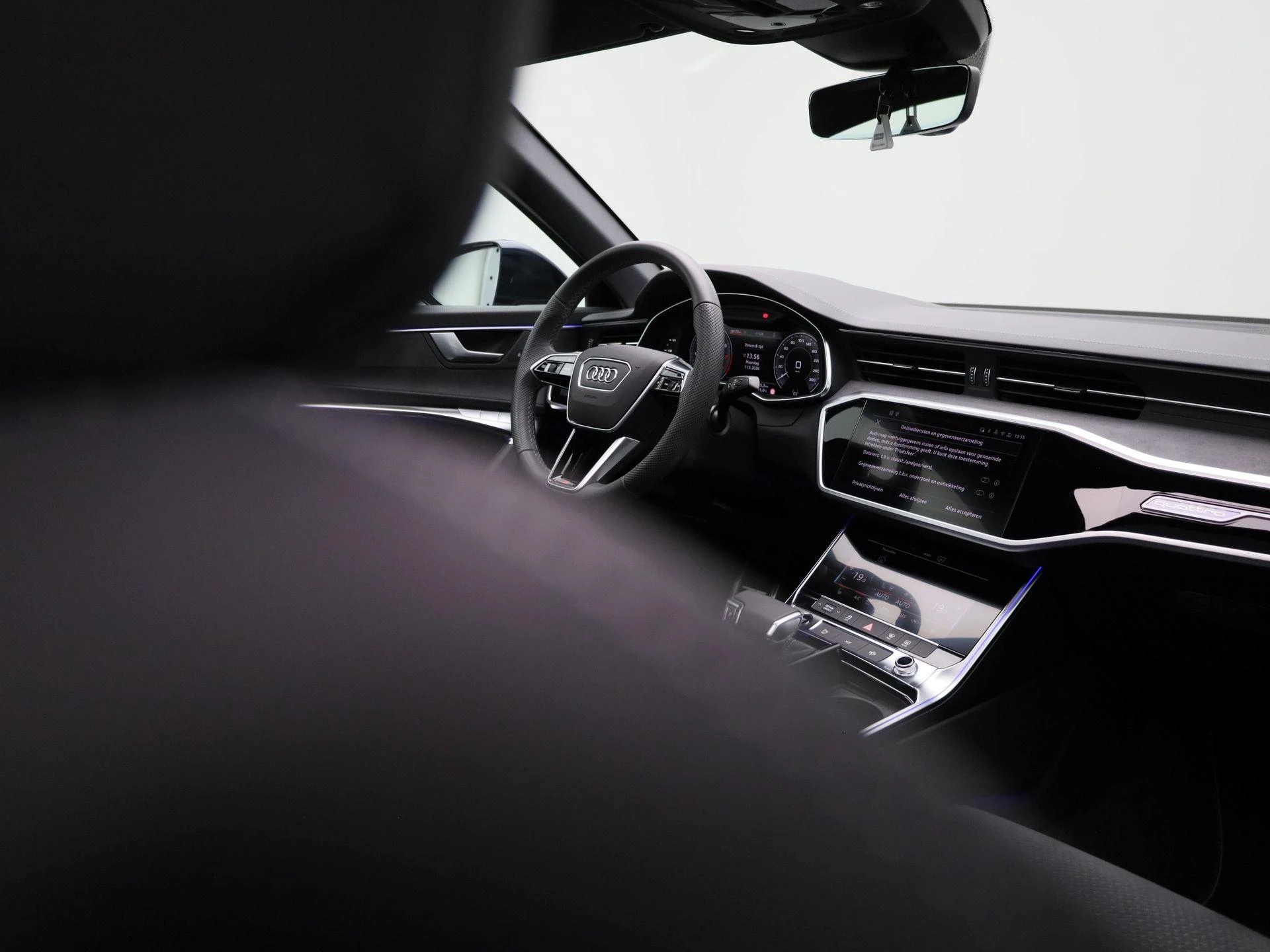 Audi-A6-image-52