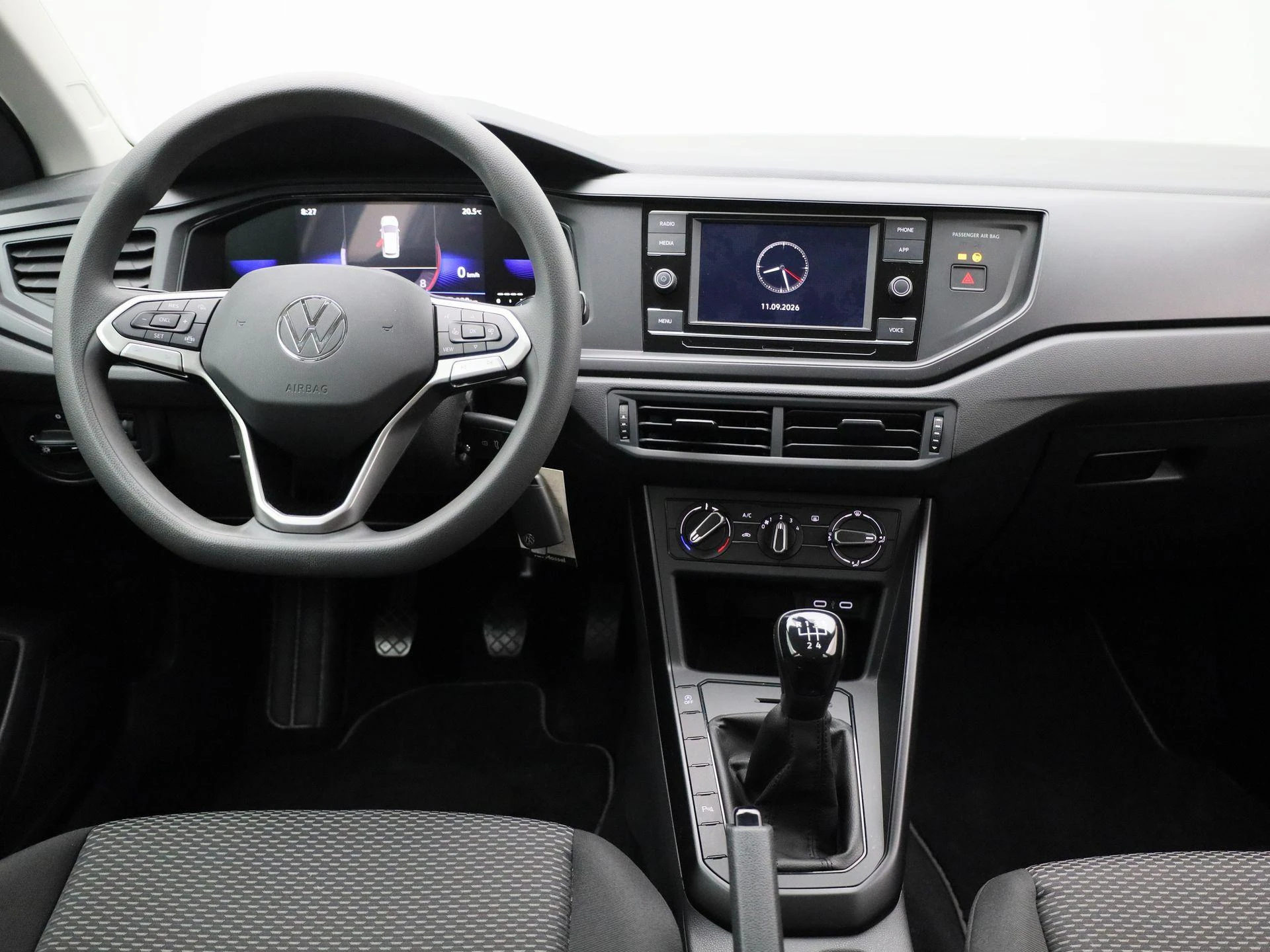 Volkswagen-Taigo-image-6