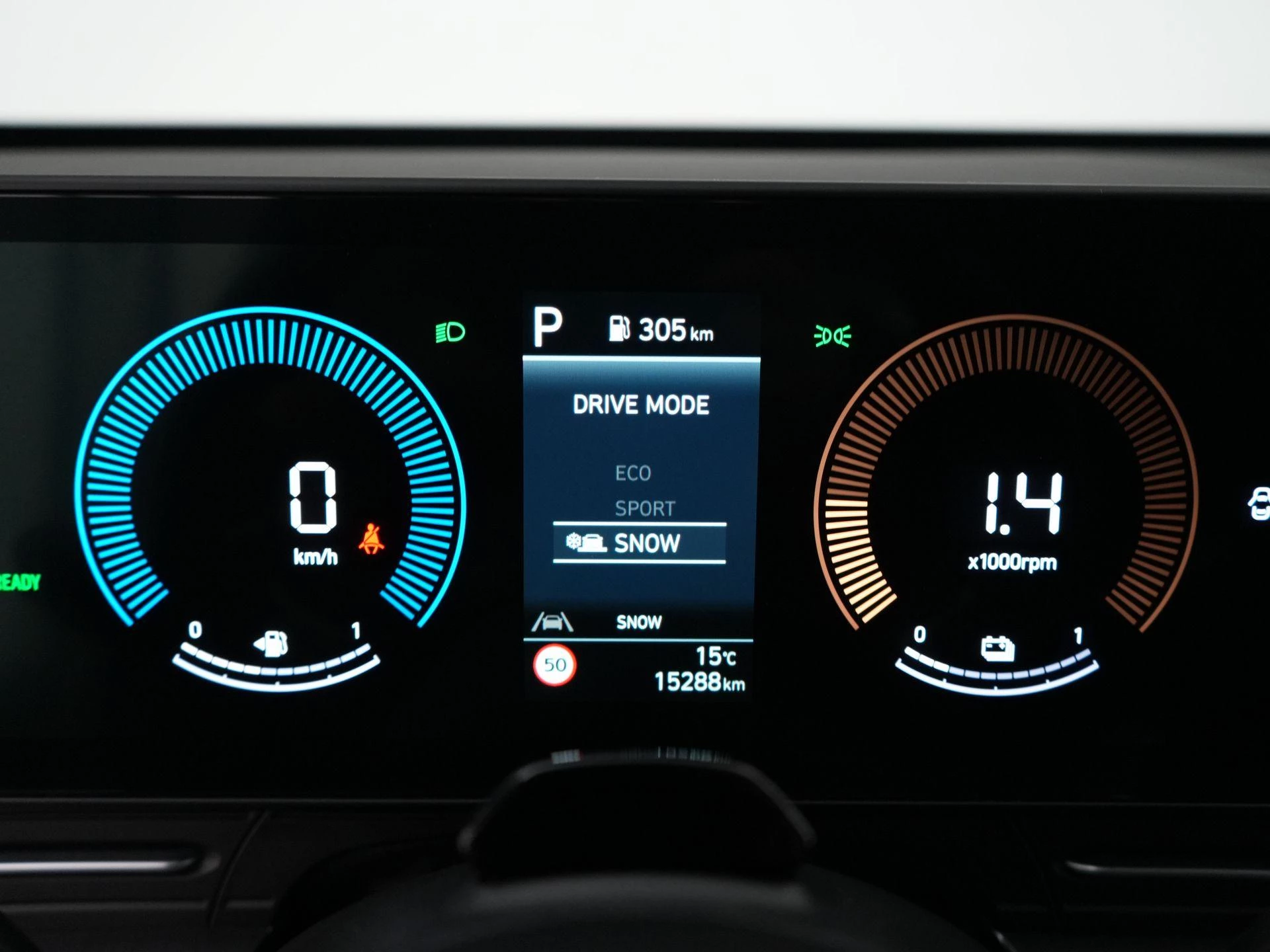 Hyundai-Kona-image-16