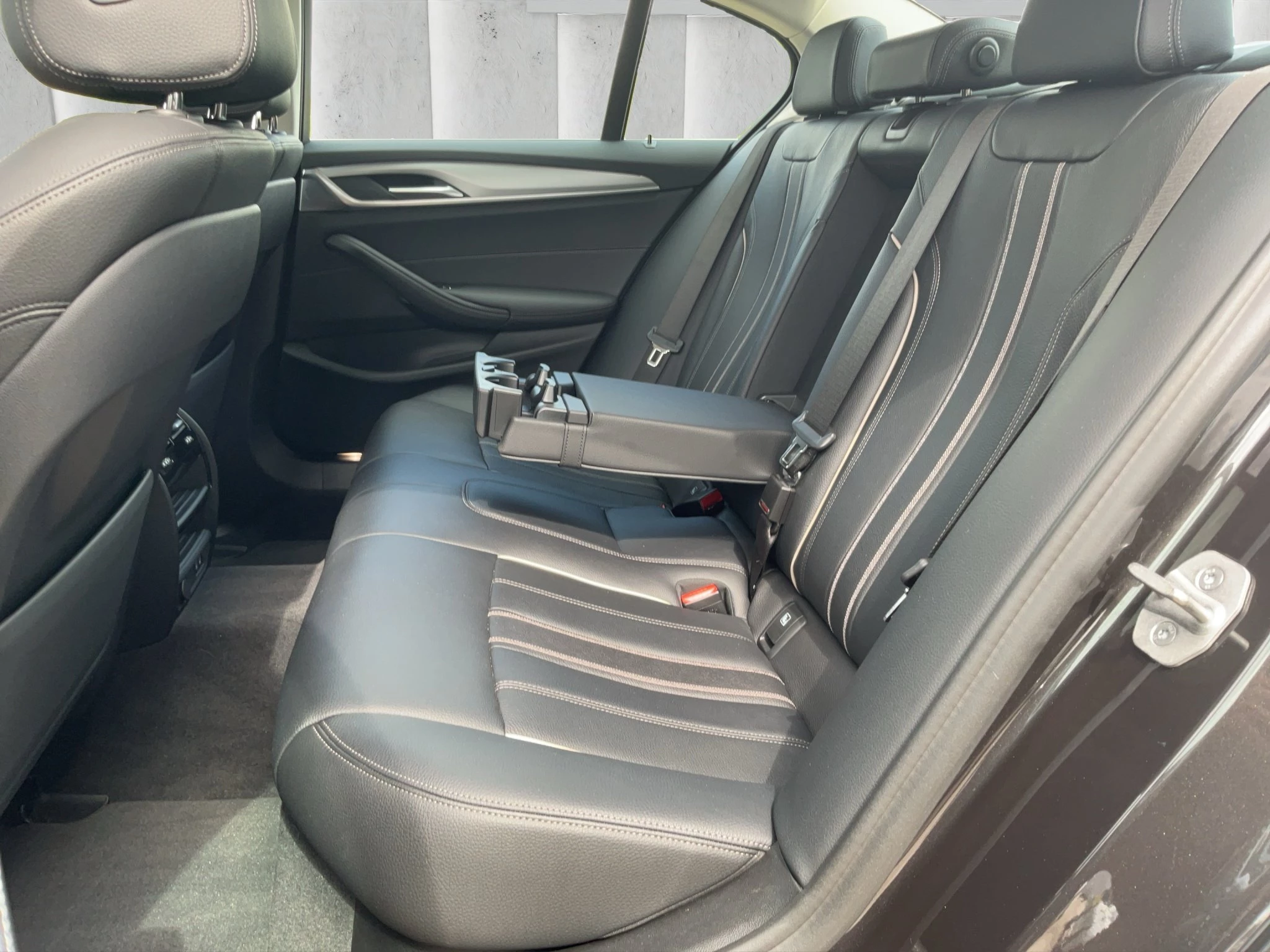 BMW 5er Reihe 520d Limousine. Driving Assist