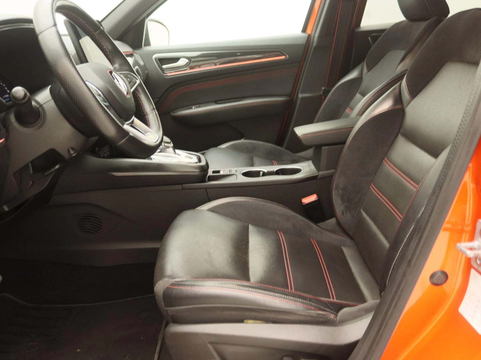 Renault-Arkana-image-12