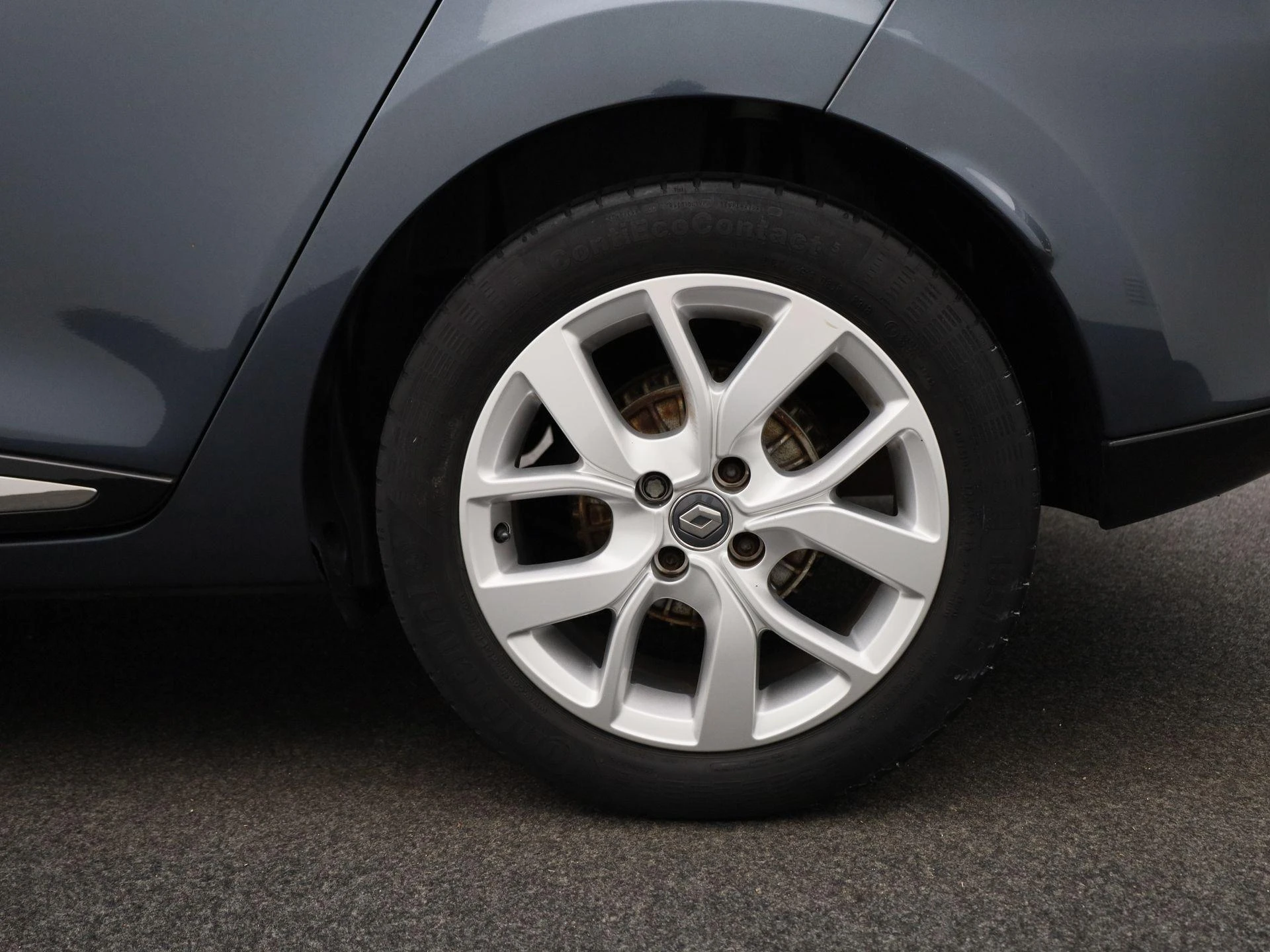 Renault-Clio-image-12