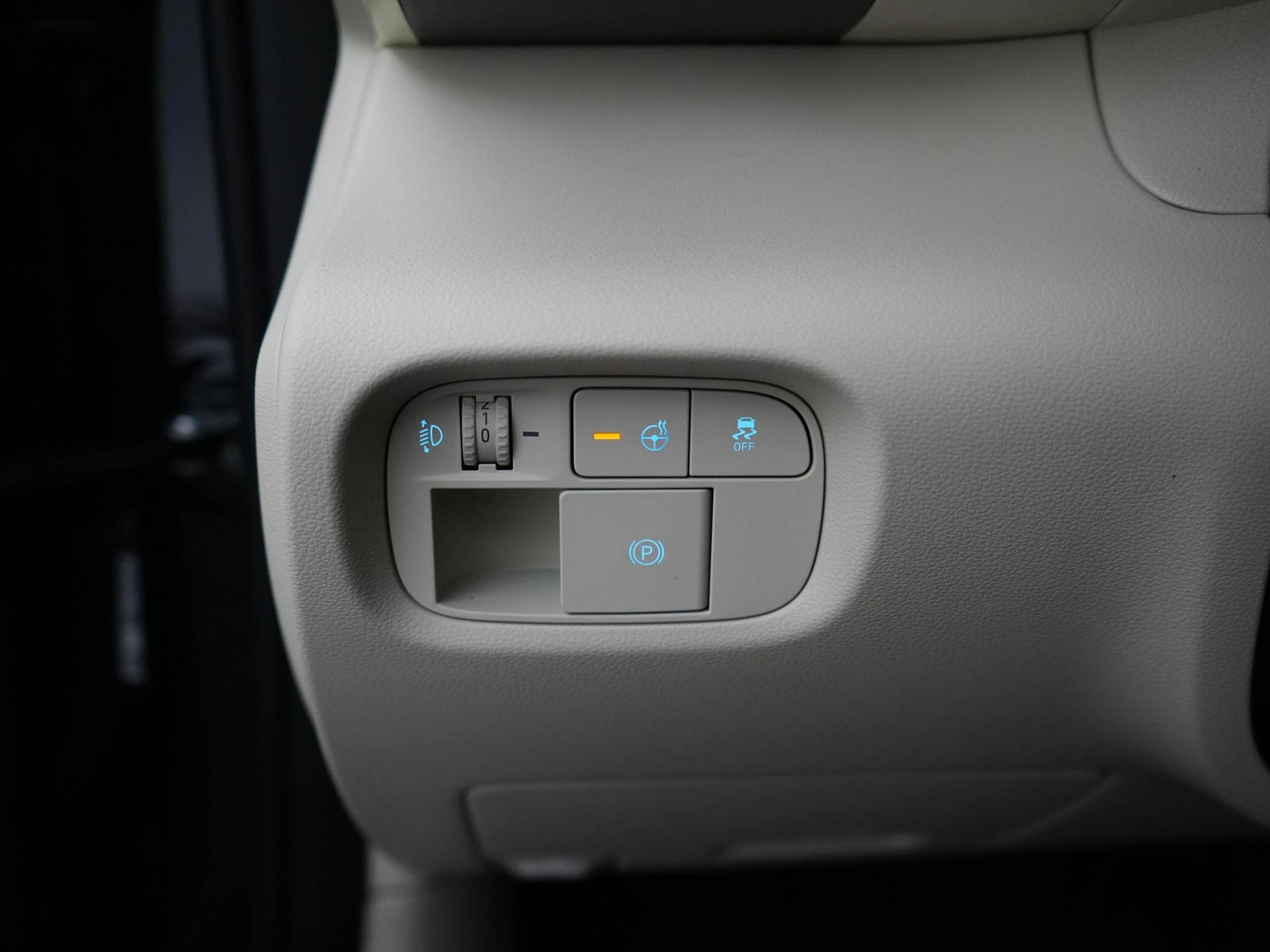 Hyundai-Inster-image-16