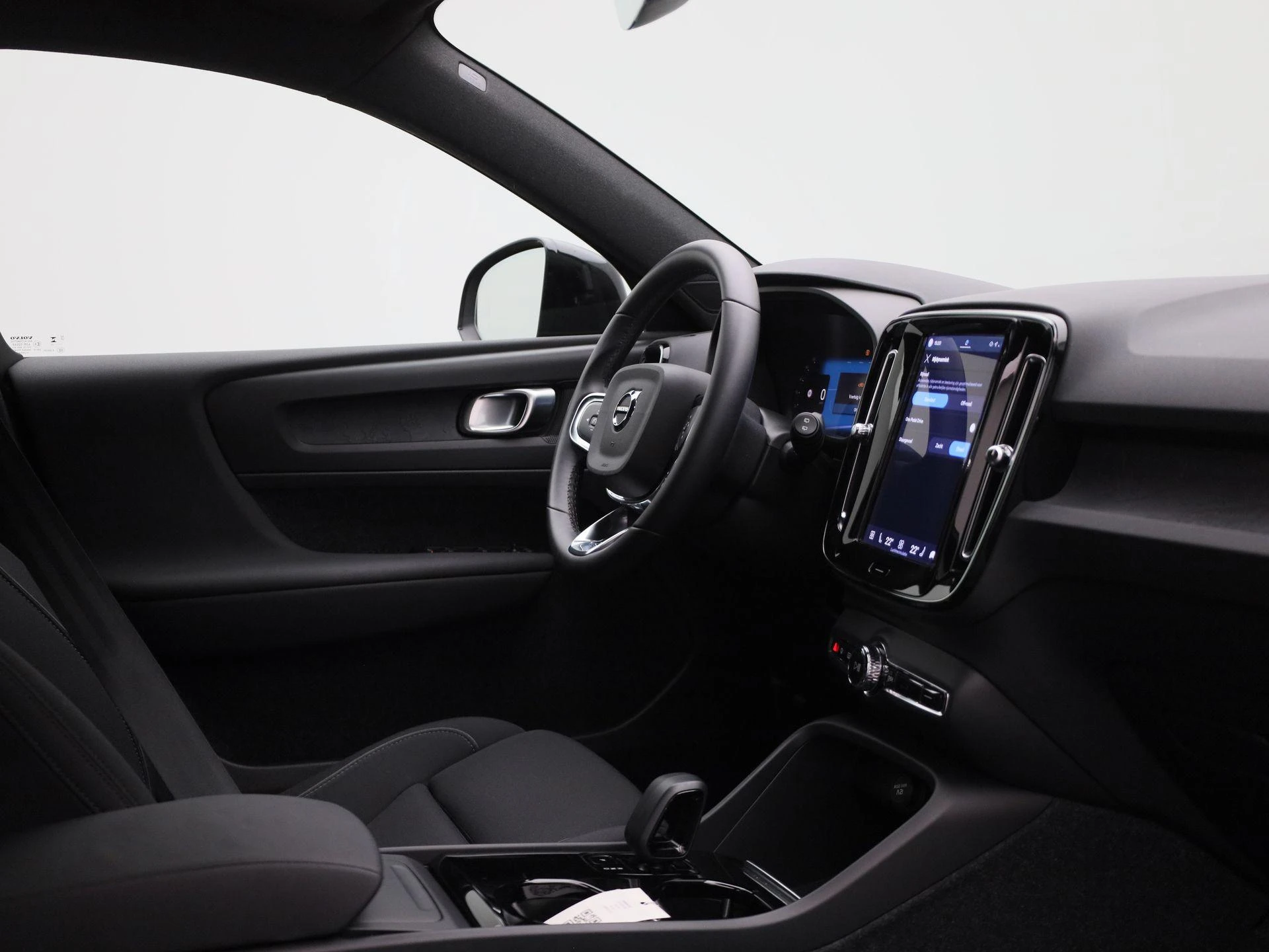 Volvo-XC40-image-30