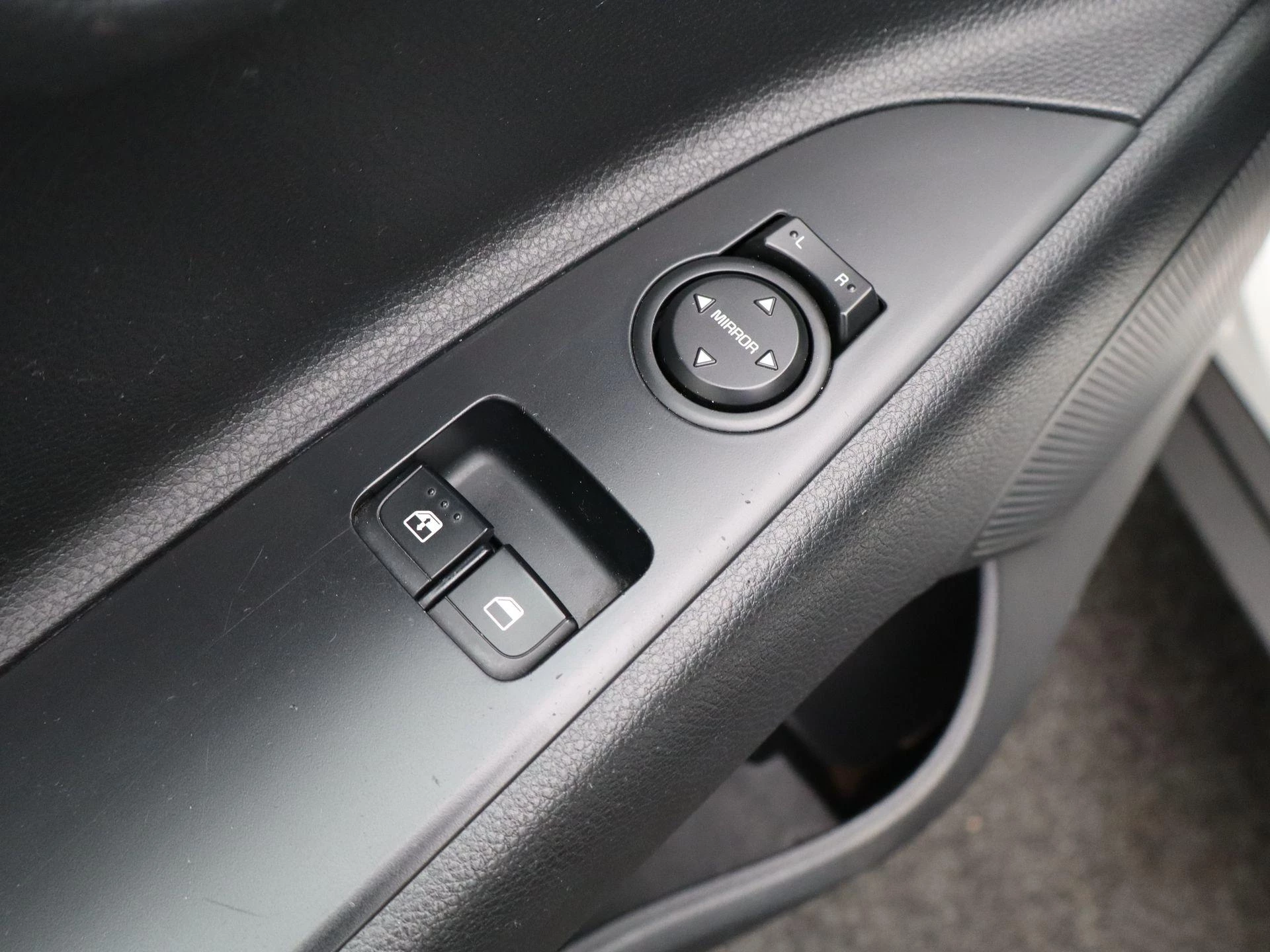 Kia-Stonic-image-25
