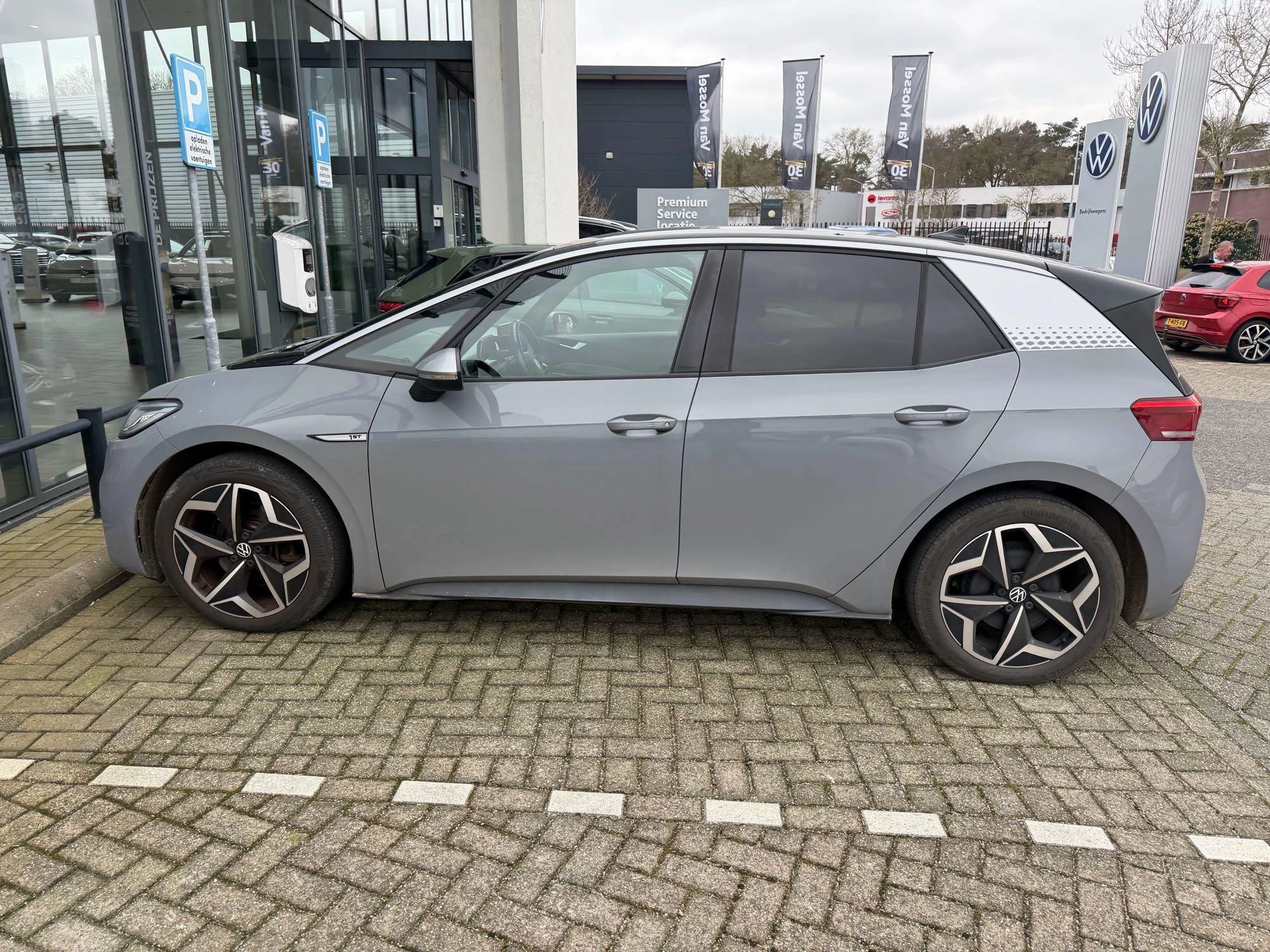 Volkswagen ID.3 First Plus 58 kWh 204 PK