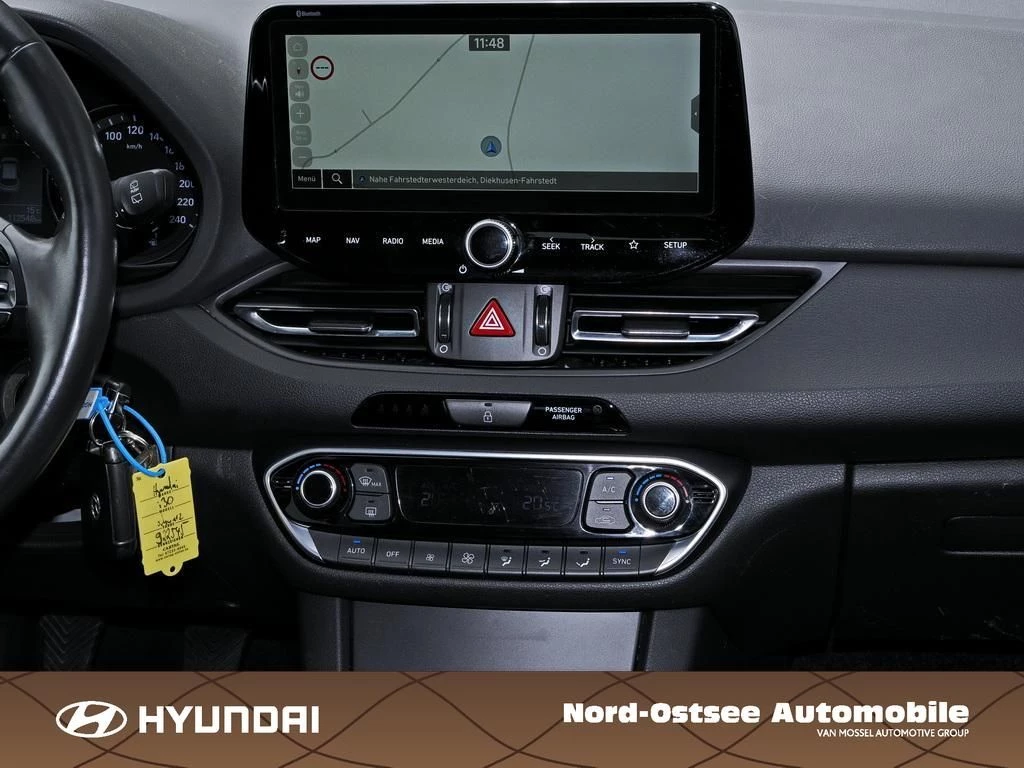 Hyundai i30 1.0 T-GDI CONNECT & GO SHZ LHZ LED NAVI