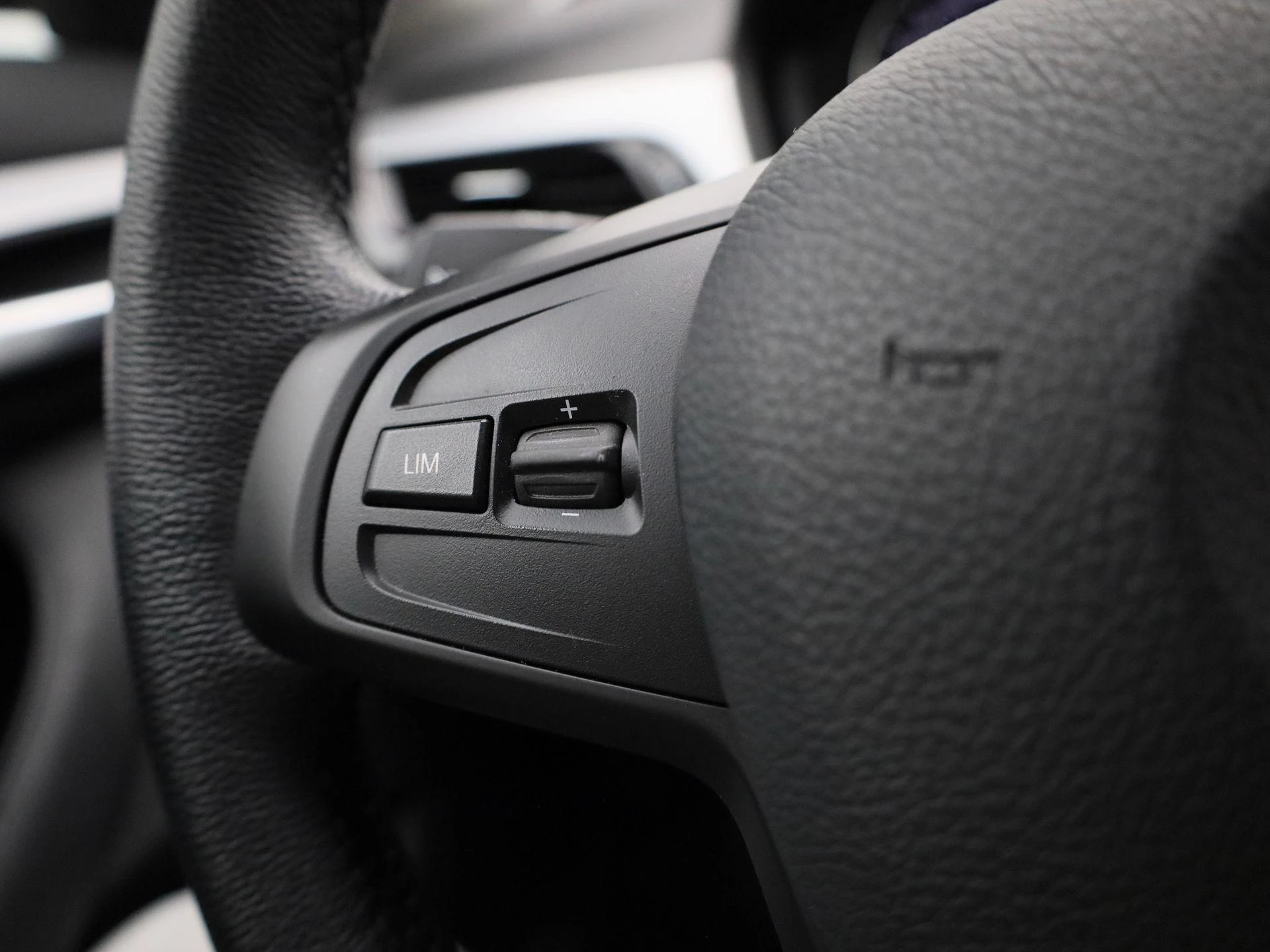 BMW-X1-image-17