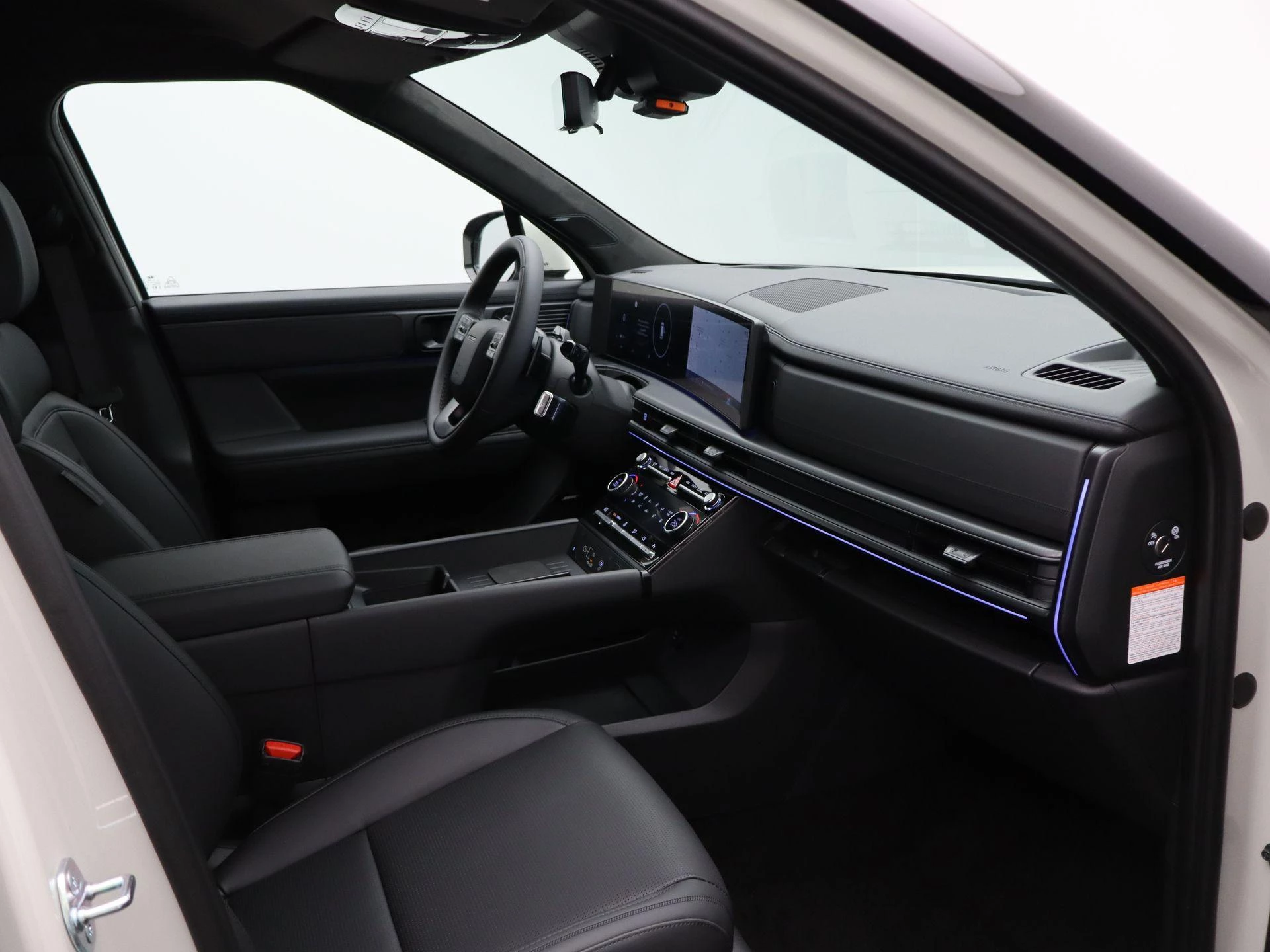 Hyundai-Santa Fe-image-33