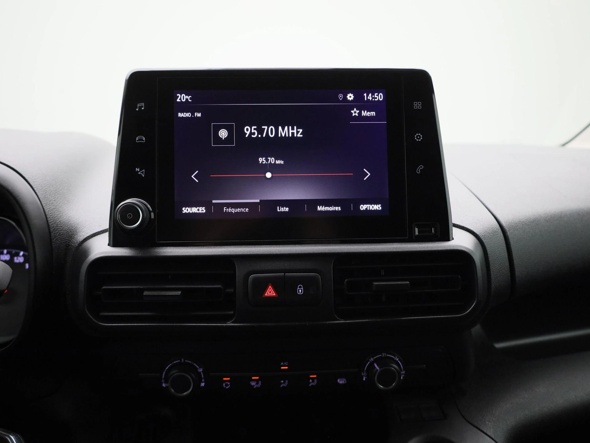 Opel-Combo-image-10