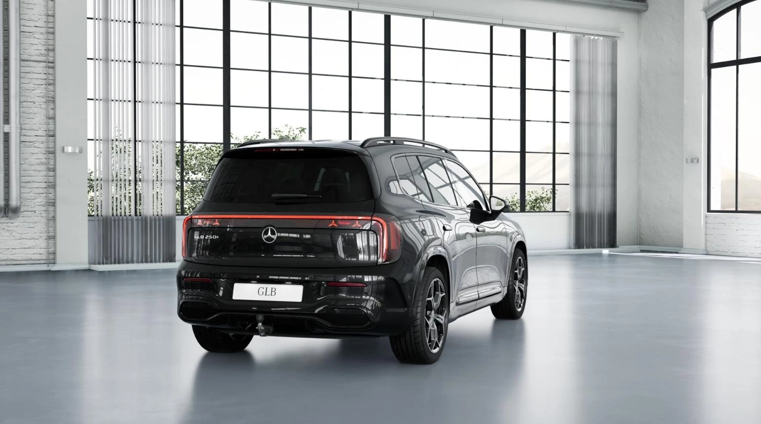 Mercedes-Benz-GLB-image-2