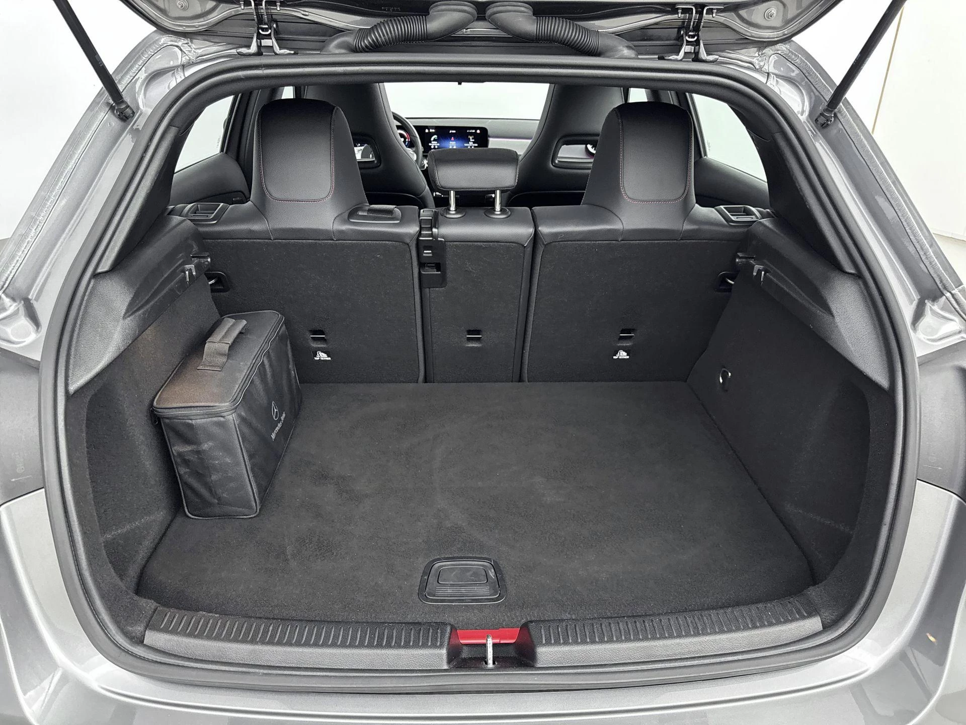 Mercedes-Benz-A-Klasse-image-23