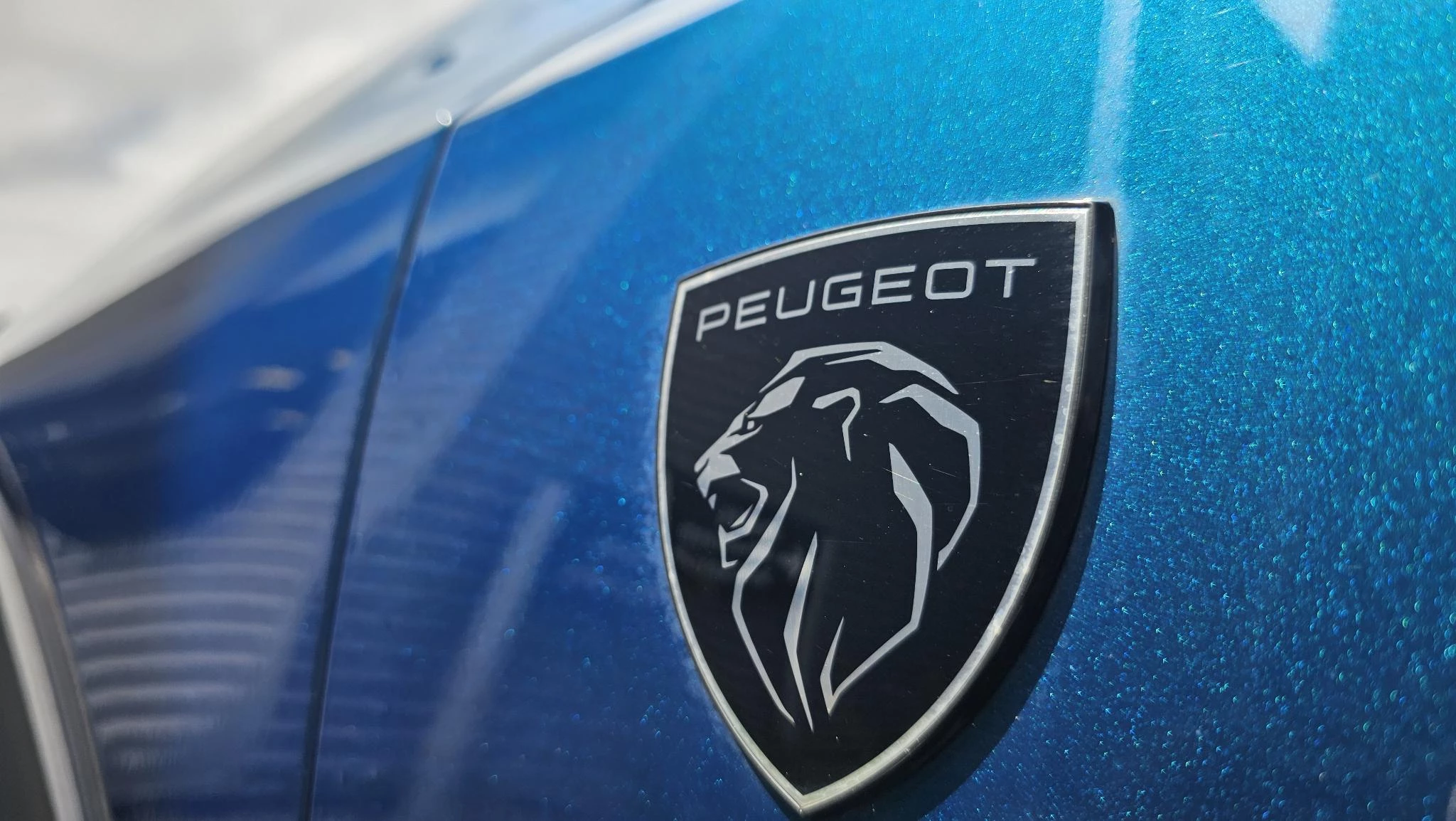 Peugeot-408-image-23