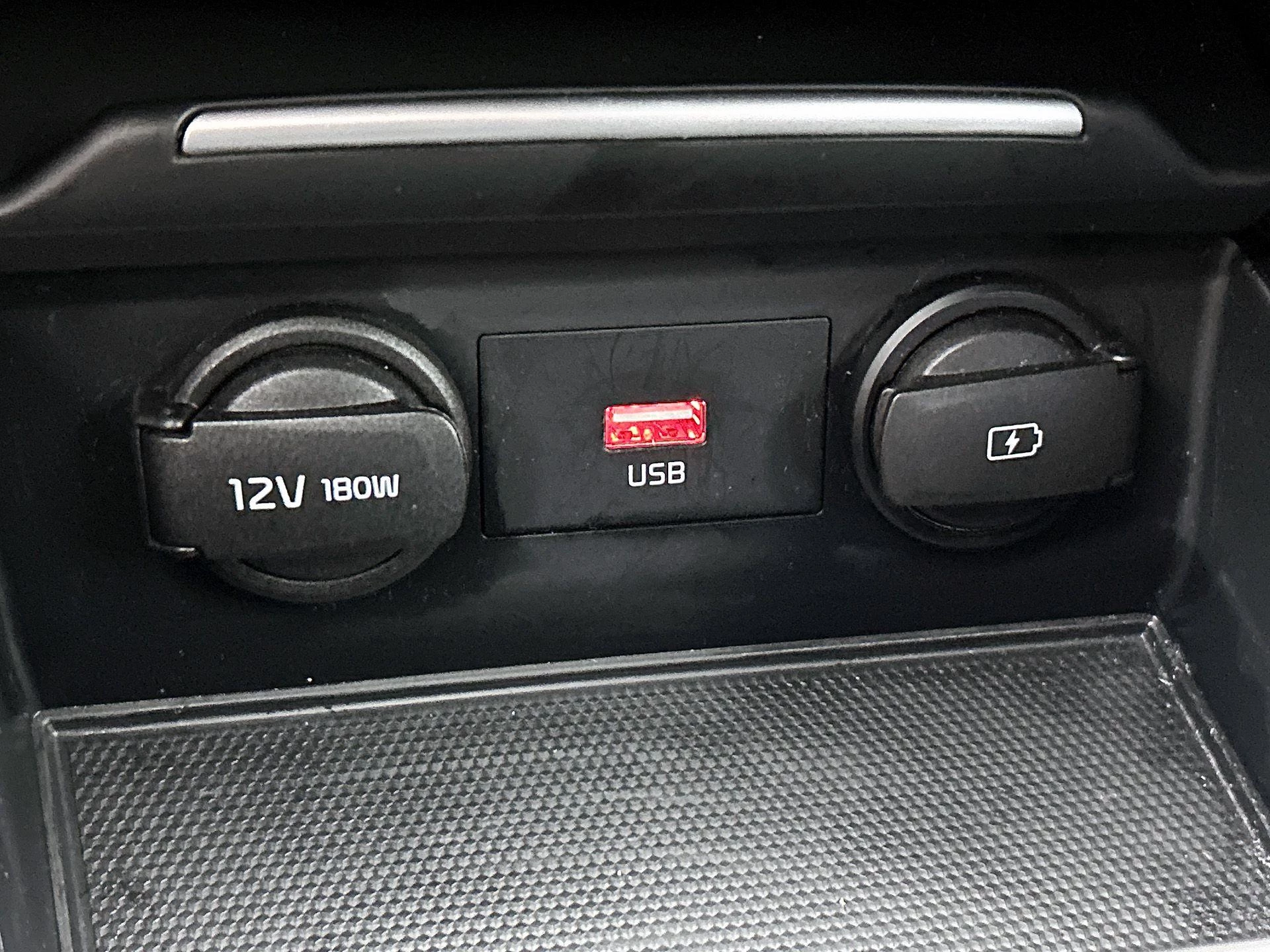 Kia-Ceed Sportswagon-image-34